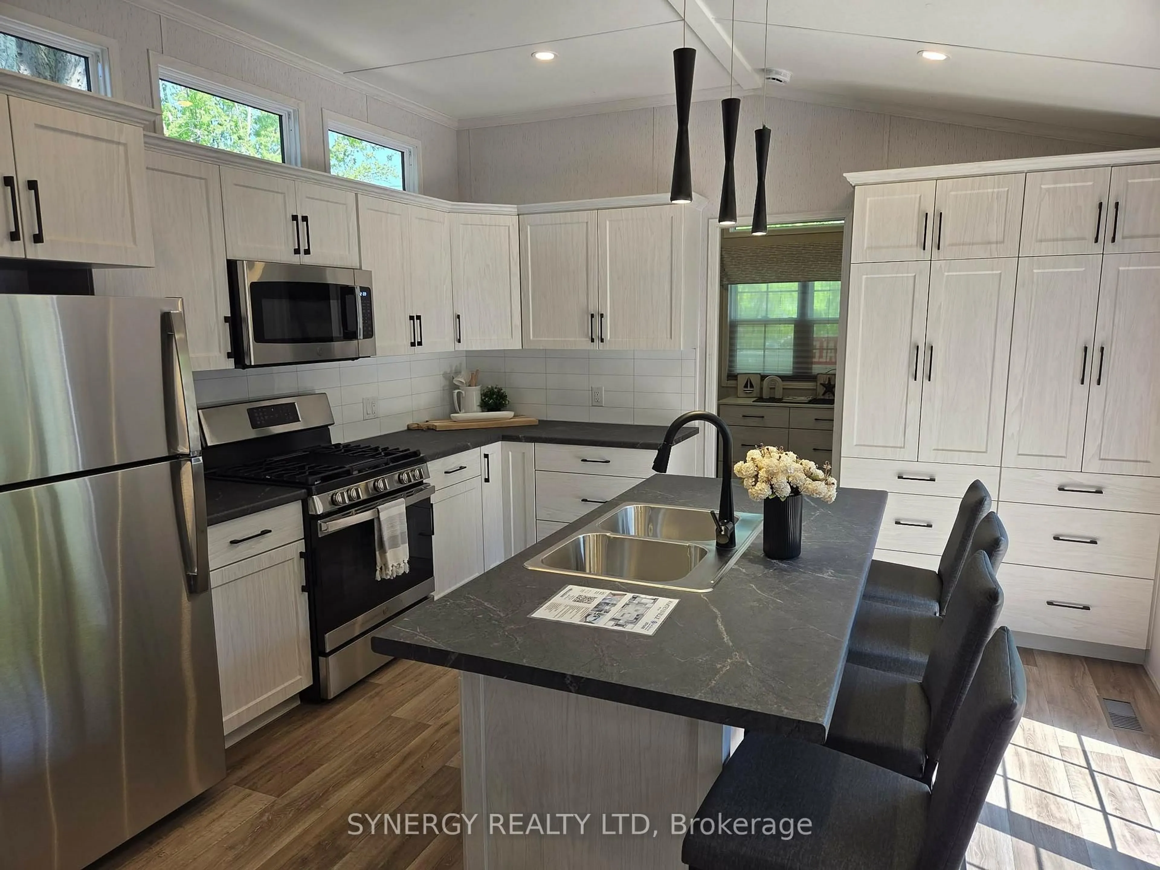 Open concept kitchen, unknown for 75559 Lidderdale St, Bluewater Ontario N0M 1G0