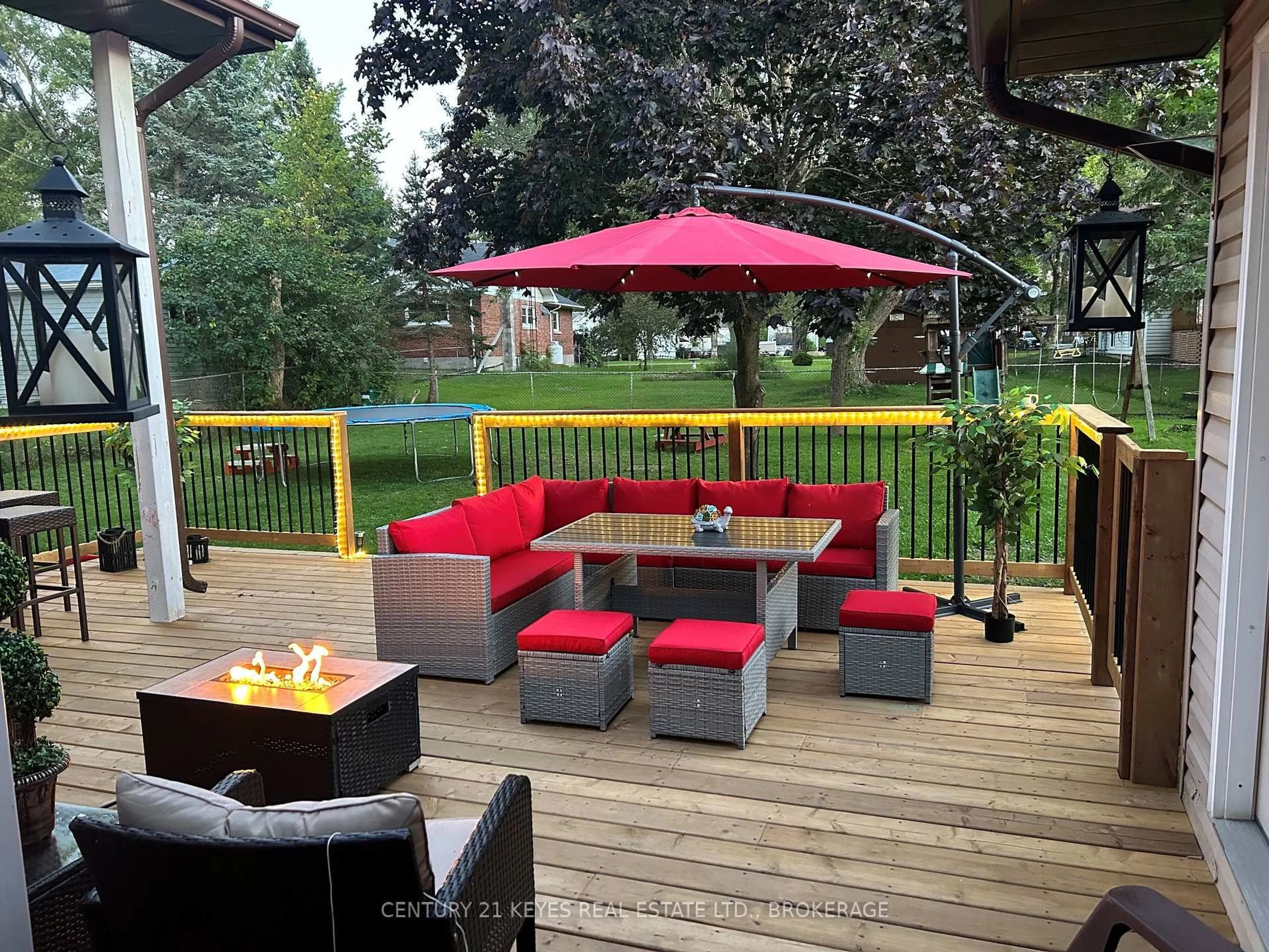 Patio, unknown for 4 Jessie St, Lansdowne Village Ontario K0E 1L0
