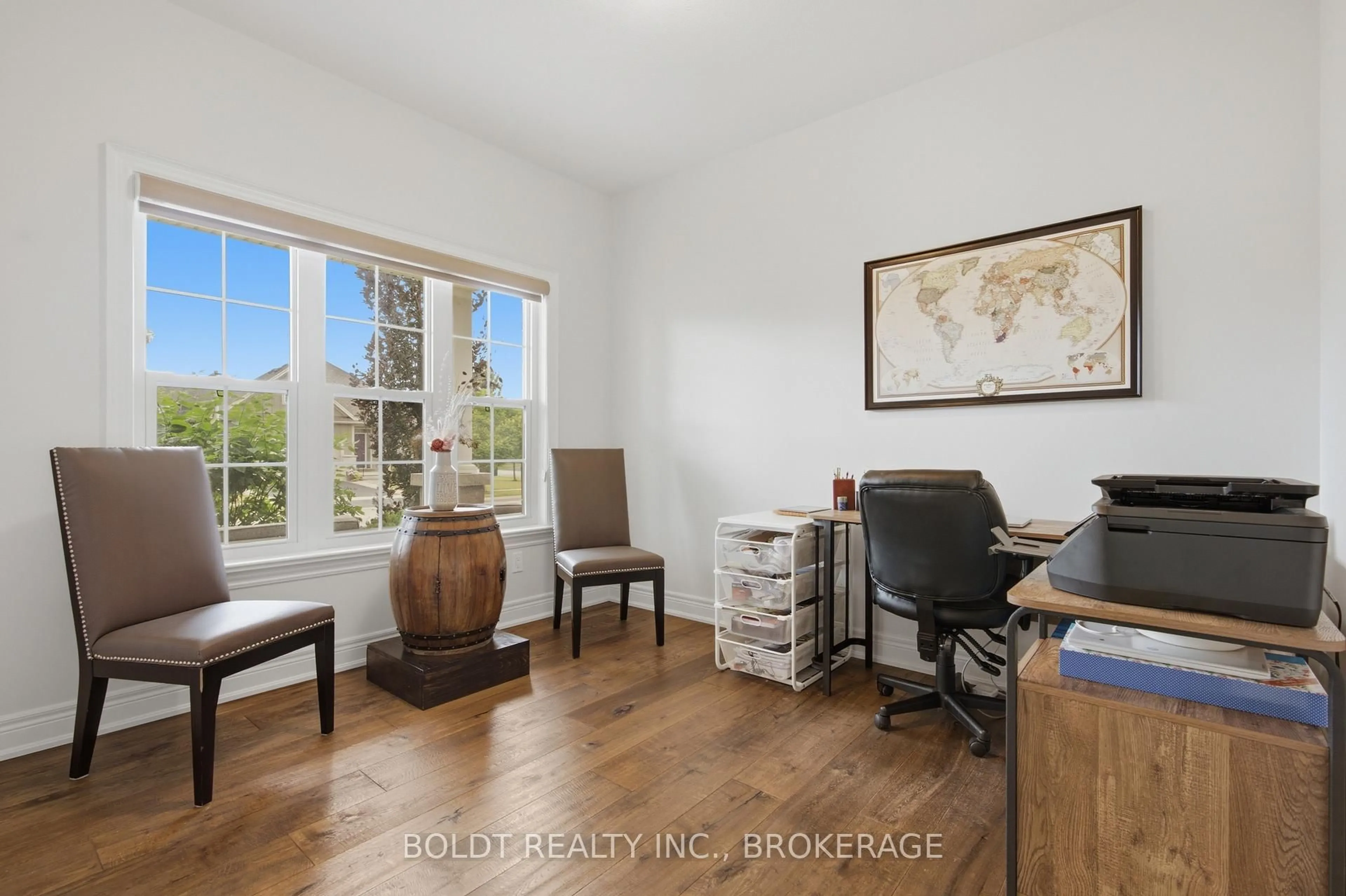 A pic of a room for 5 Gossen Dr, Niagara-on-the-Lake Ontario L0S 1J0