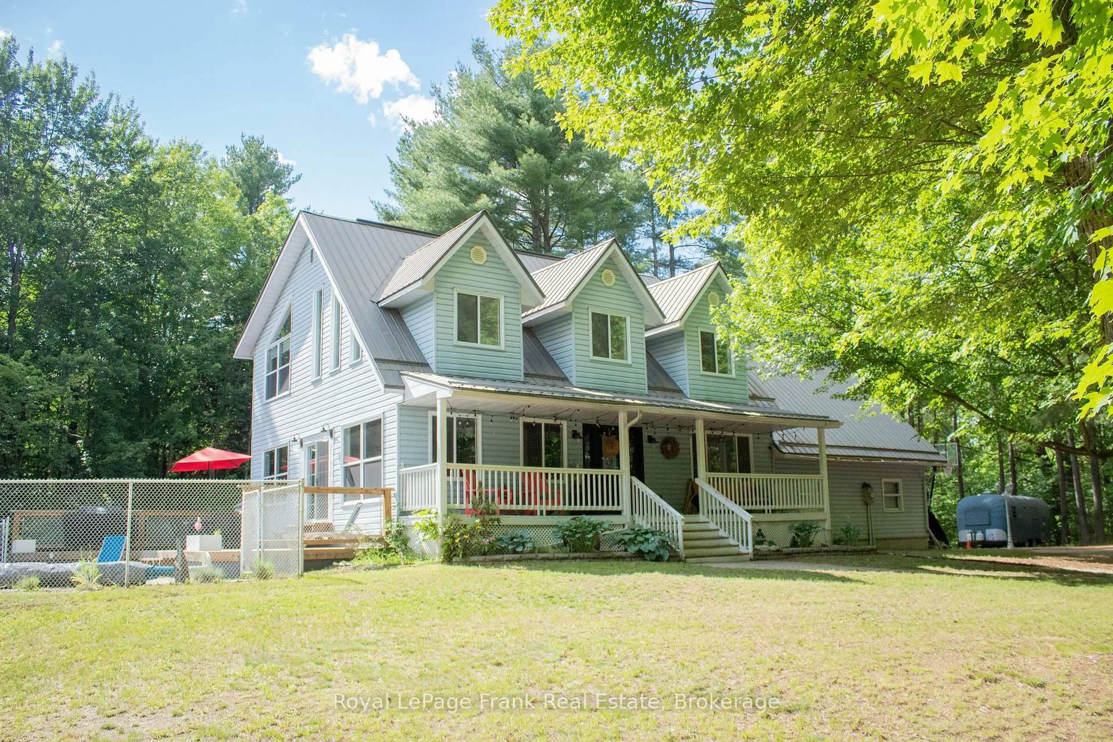 Home with vinyl exterior material, unknown for 177 Flinton Rd, Tweed Ontario K0K 3J0