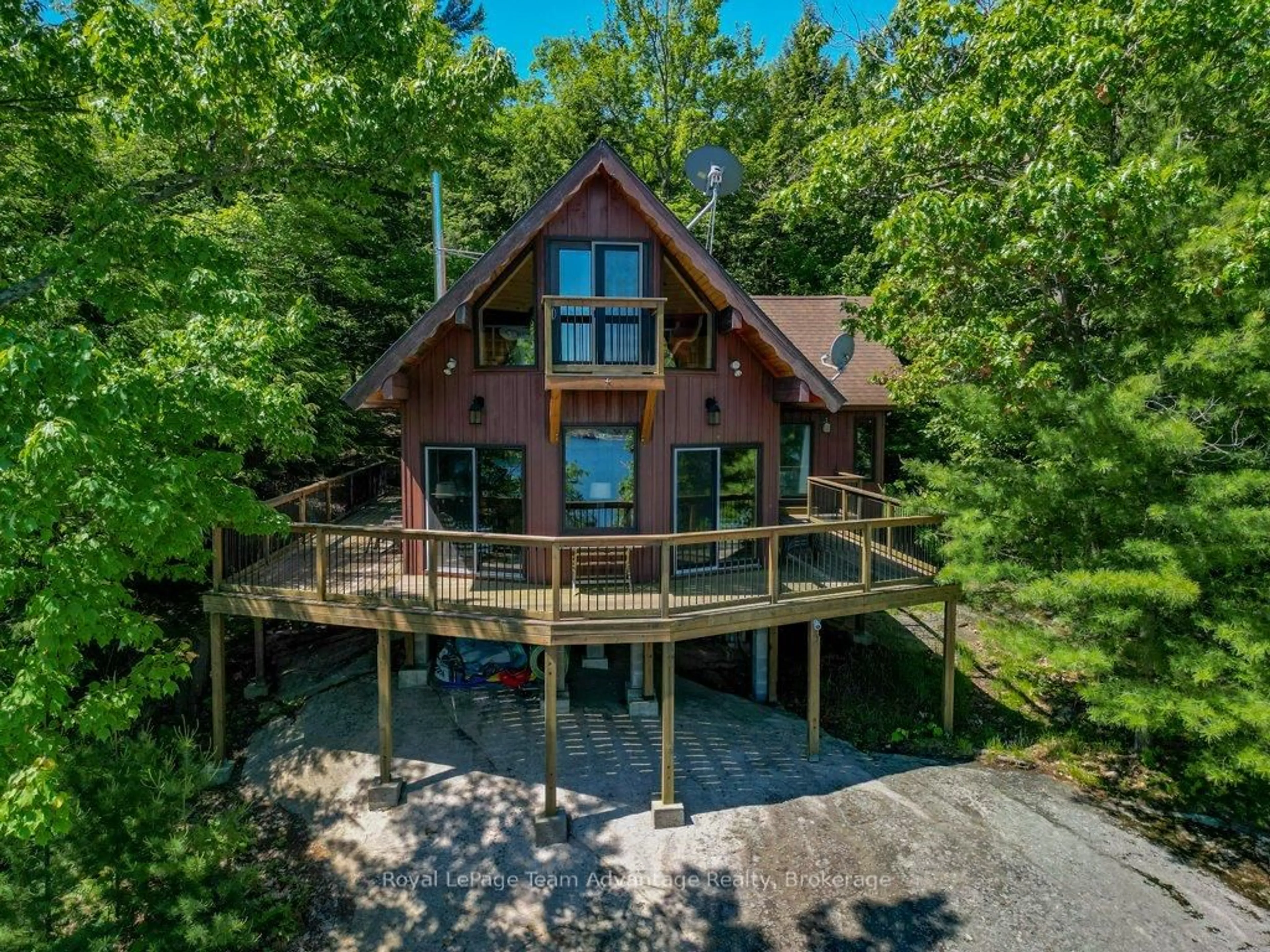 A pic from outside/outdoor area/front of a property/back of a property/a pic from drone, water/lake/river/ocean view for 3 Island 19C, Carling Ontario P0G 1G0
