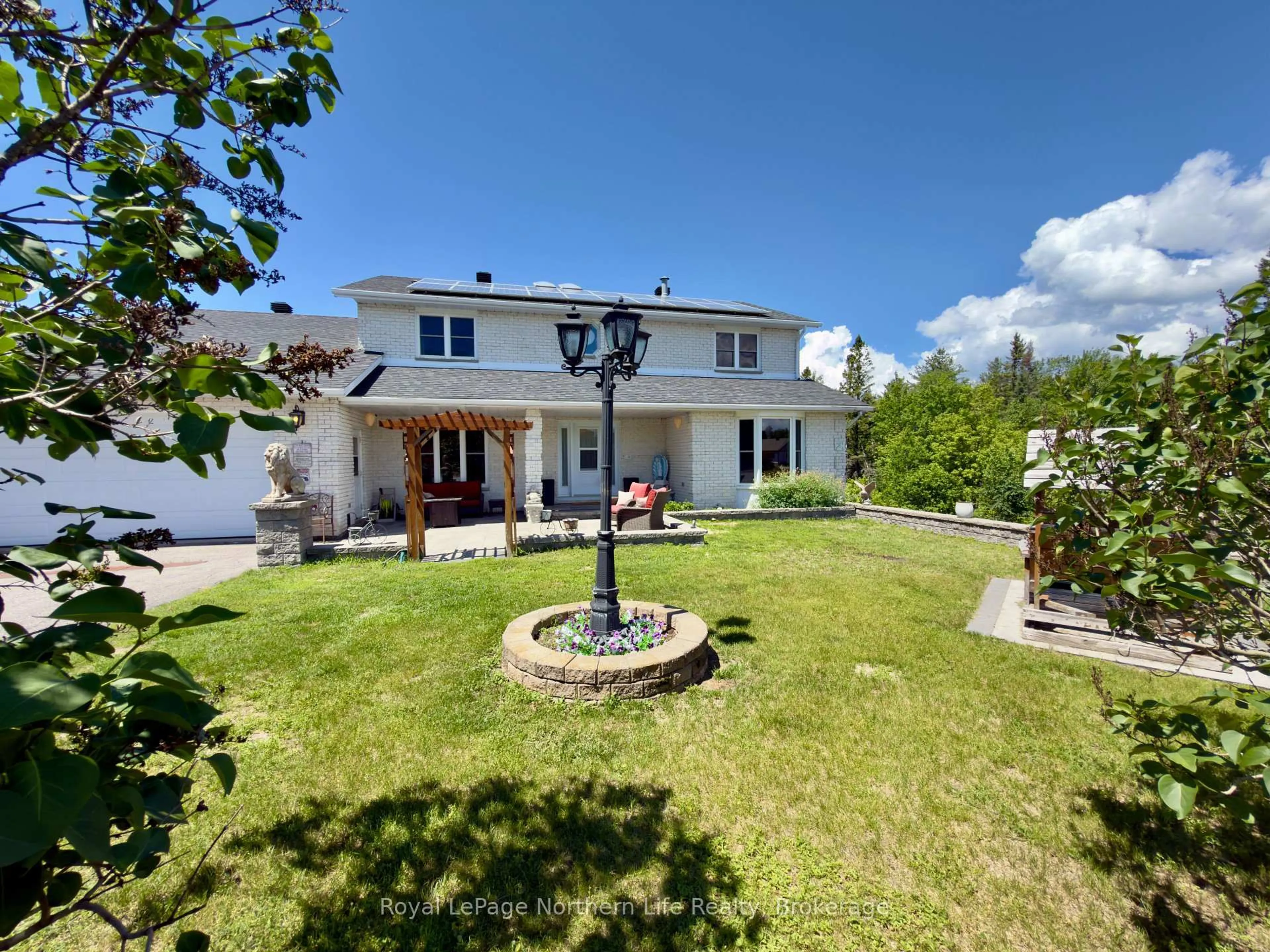 A pic from outside/outdoor area/front of a property/back of a property/a pic from drone, street for 3235 Highway 11, North Bay Ontario P1B 8G3