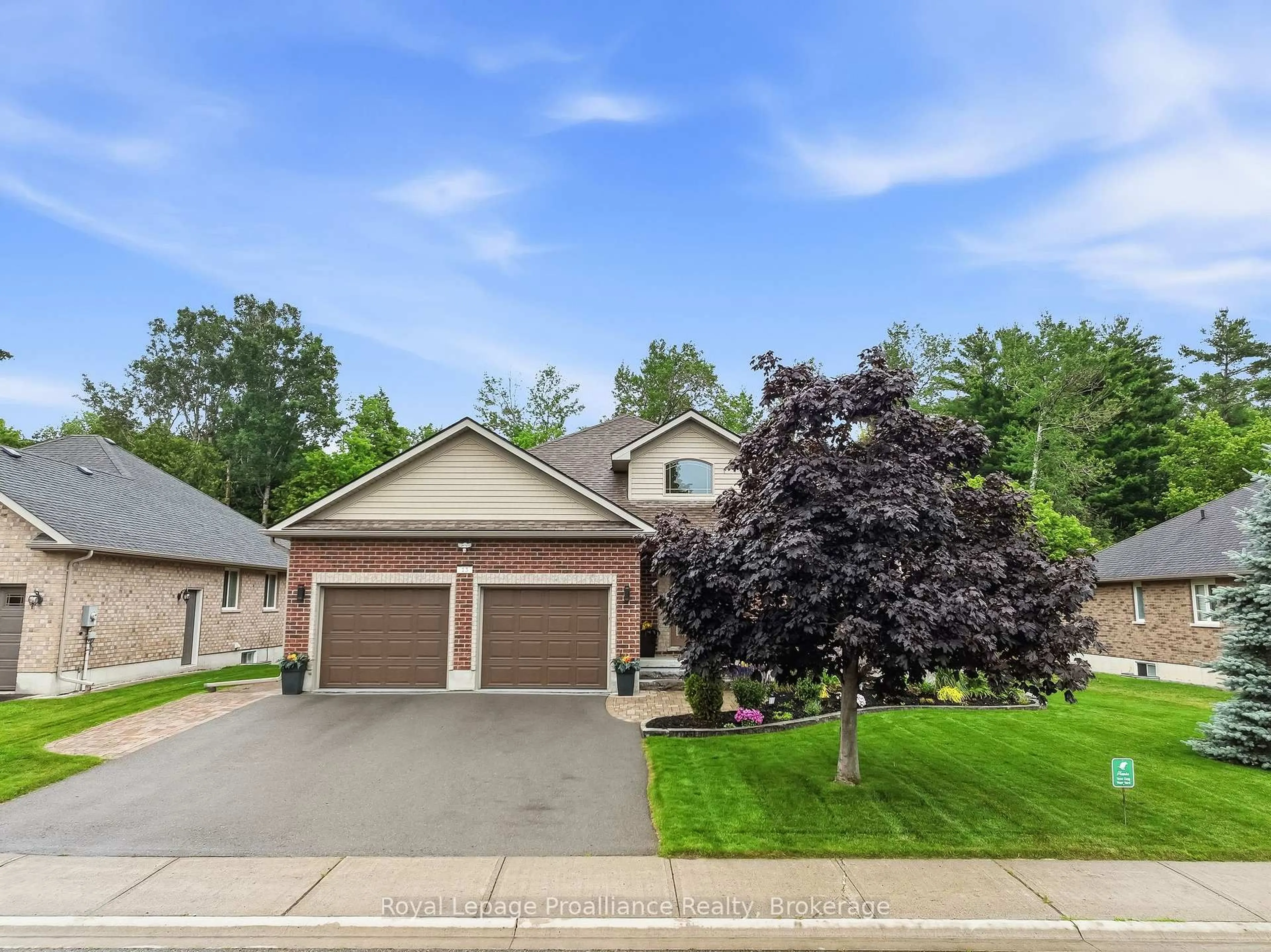 A pic from outside/outdoor area/front of a property/back of a property/a pic from drone, street for 13 Algonquin Ave, Brighton Ontario K0K 1H0