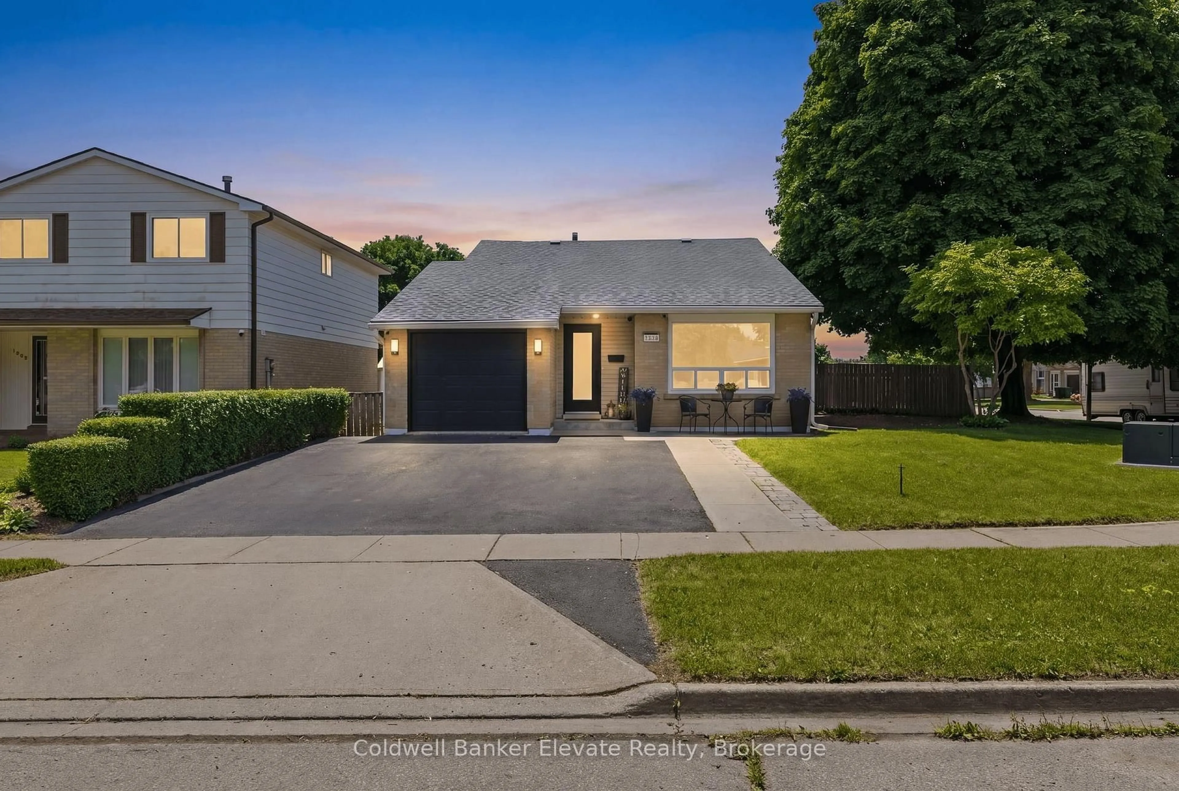 Unknown for 1799 Briarwood Dr, Cambridge Ontario N3H 5A6