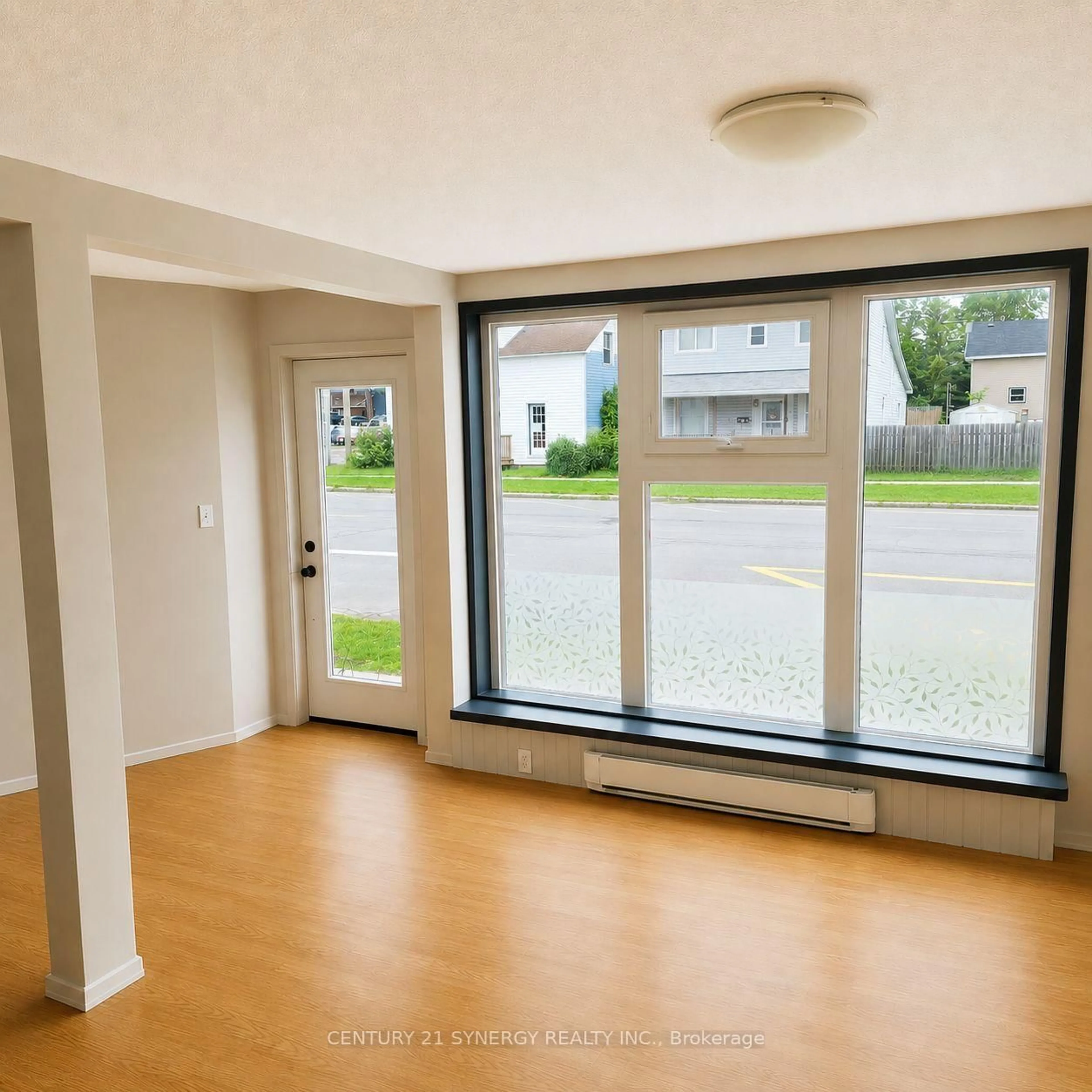 A pic of a room for 47 Main St, Smiths Falls Ontario K7A 1A5