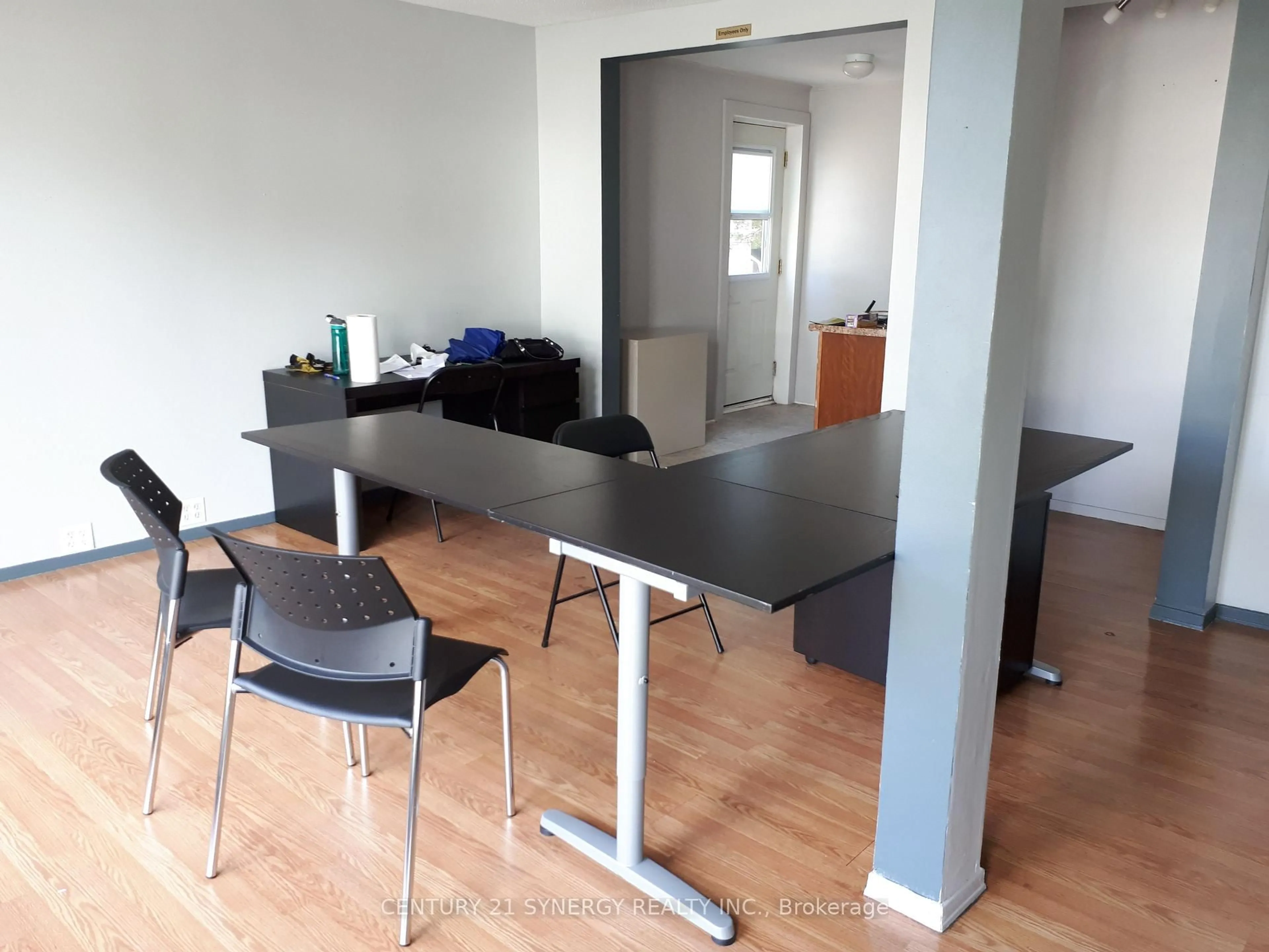 A pic of a room for 47 Main St, Smiths Falls Ontario K7A 1A5