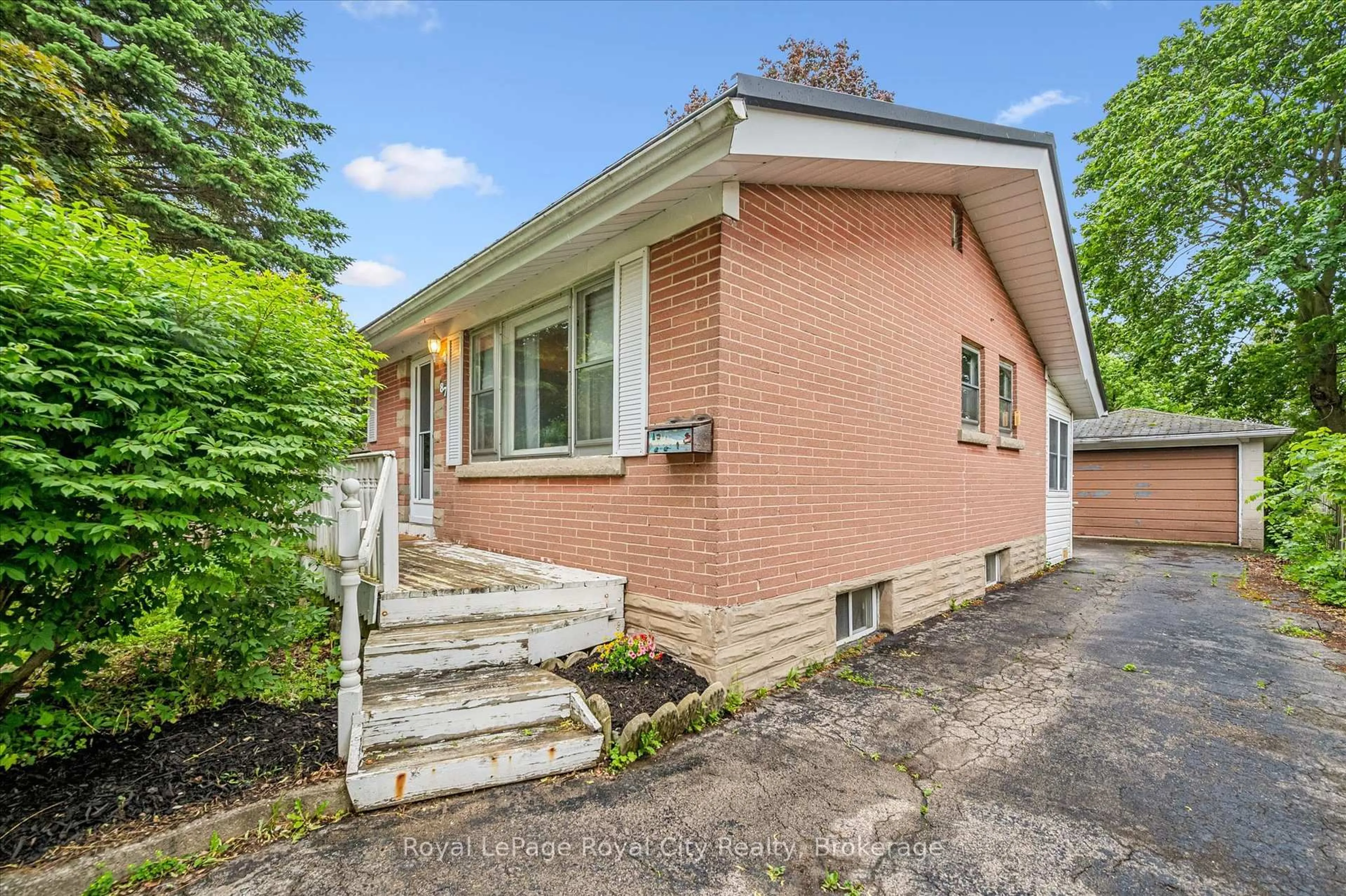 Home with brick exterior material, street for 87 Cassino Ave, Guelph Ontario N1E 2J4