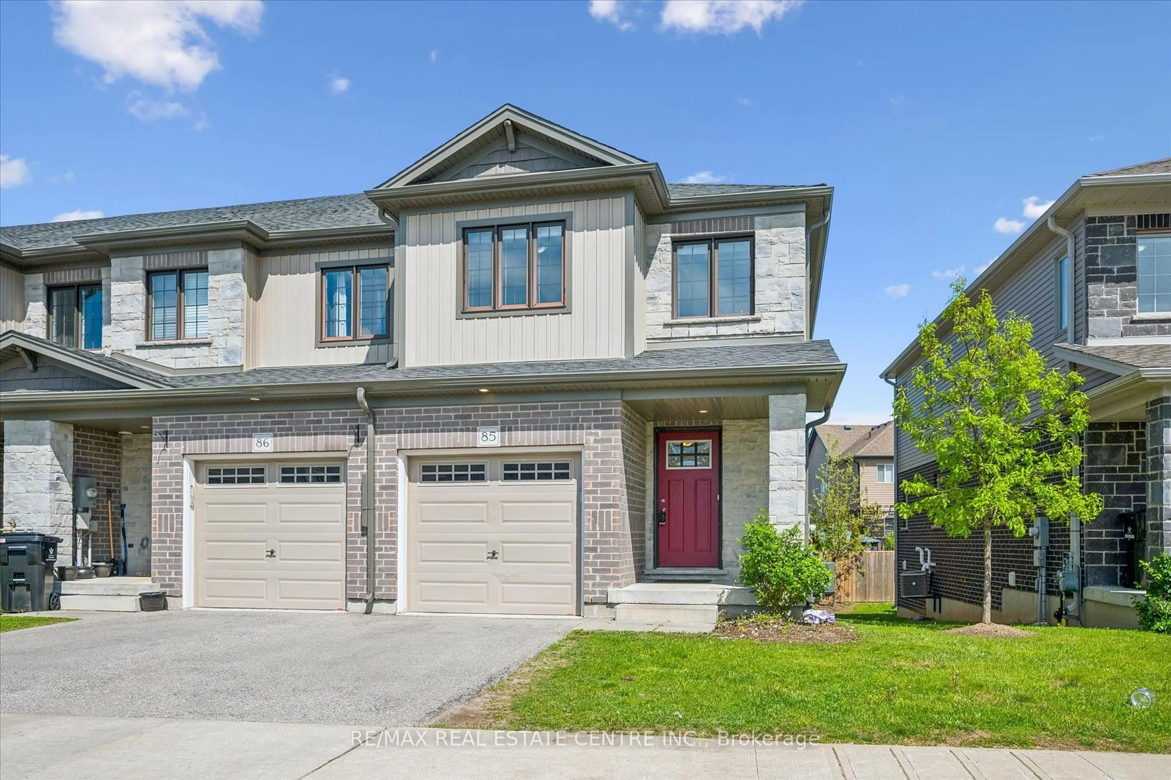 Home with brick exterior material, street for 135 Hardcastle Dr #85, Cambridge Ontario N1S 0B6