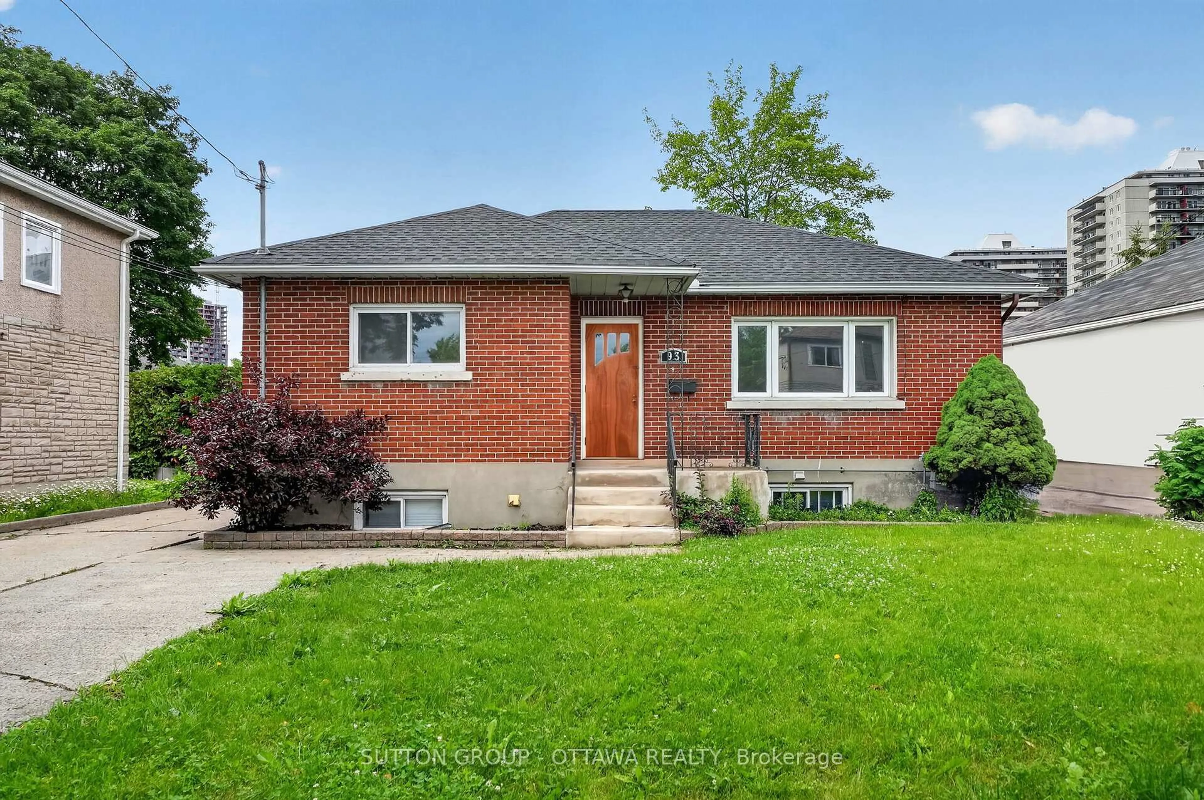 Home with brick exterior material, street for 93 ONTARIO St, Ottawa Ontario K1K 1K8