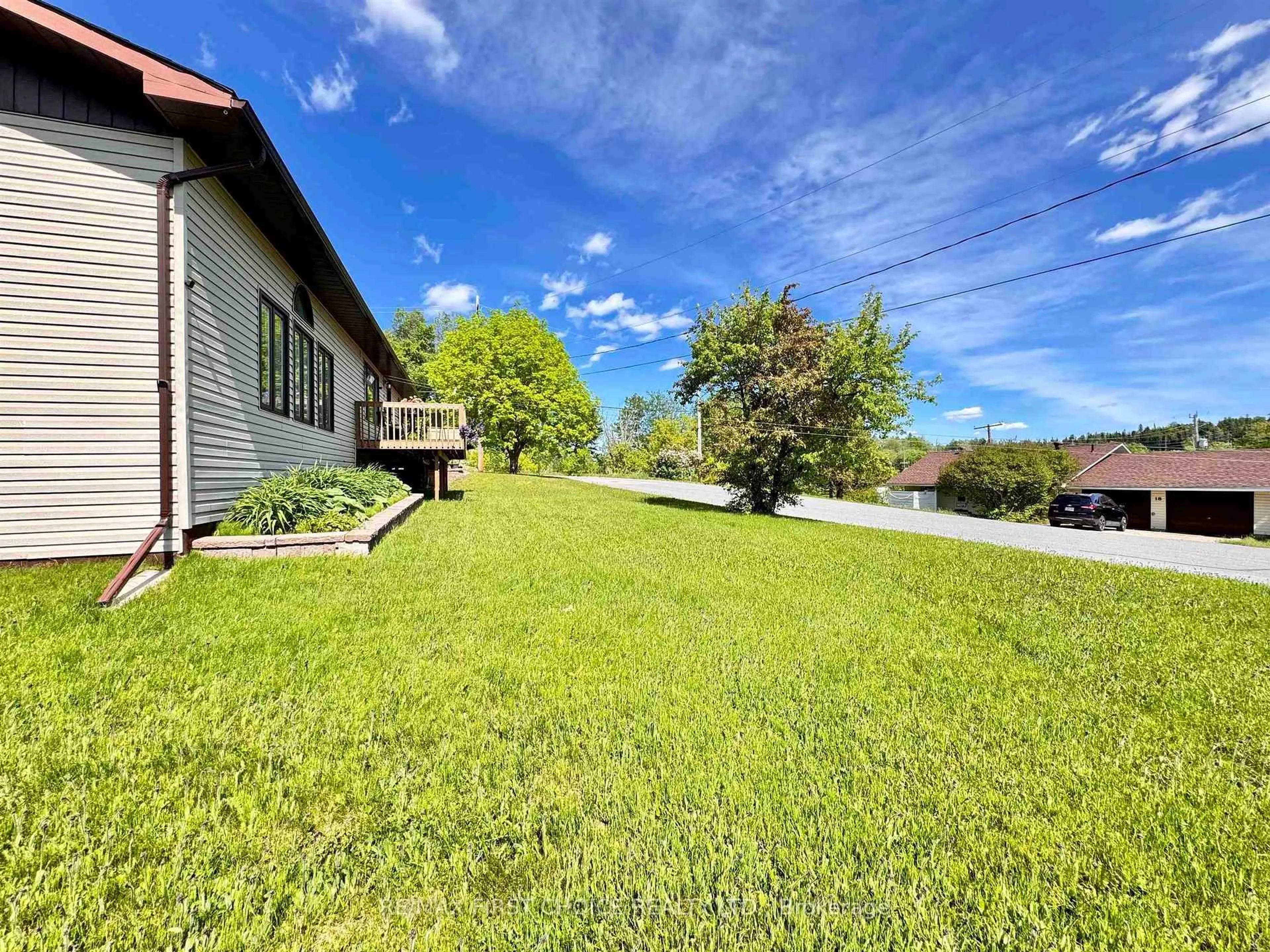 A pic from outside/outdoor area/front of a property/back of a property/a pic from drone, unknown for 17 Kenora Rd, Red Lake Ontario P0V 2M0