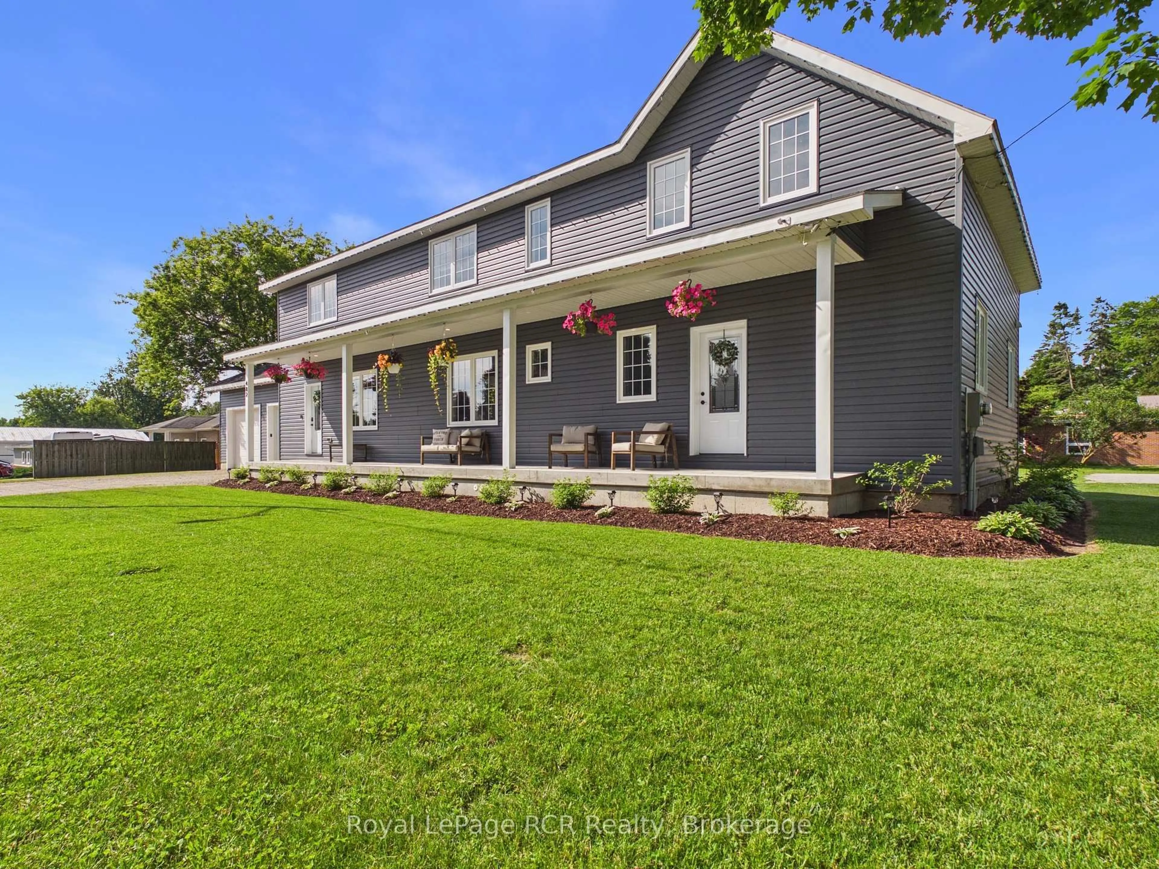 Home with vinyl exterior material, street for 482 Wolsley St, Huron-Kinloss Ontario N0G 2H0