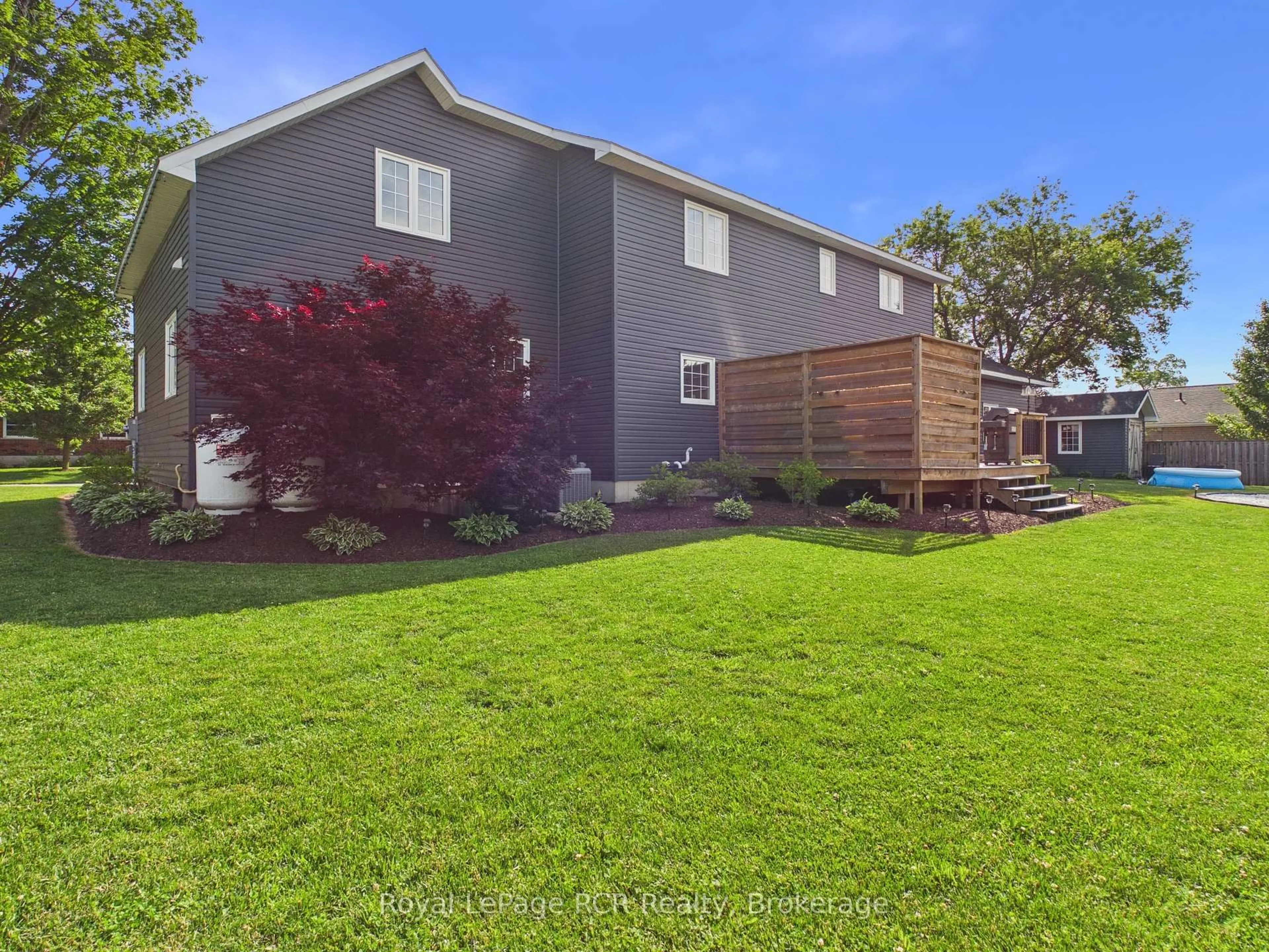 A pic from outside/outdoor area/front of a property/back of a property/a pic from drone, water/lake/river/ocean view for 482 Wolsley St, Huron-Kinloss Ontario N0G 2H0