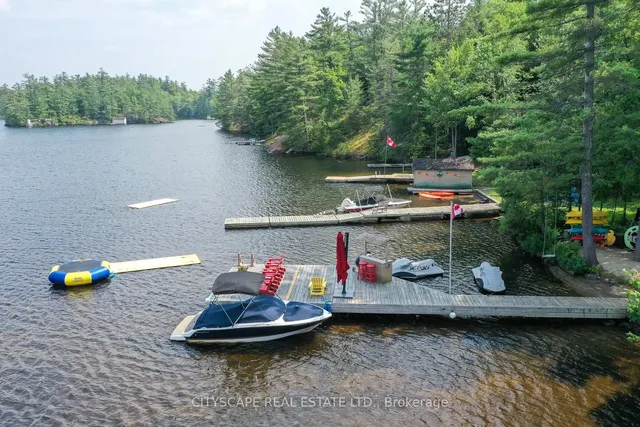 1100 Hewitt St #2, Gravenhurst 2