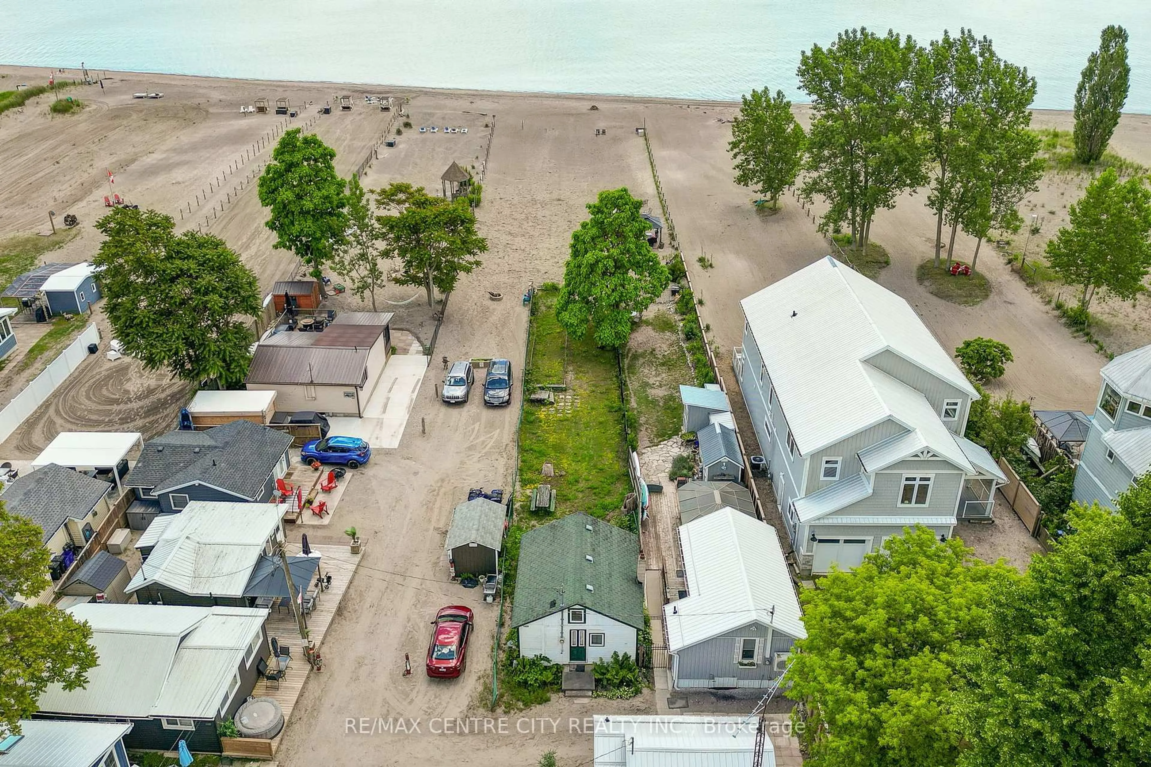 A pic from outside/outdoor area/front of a property/back of a property/a pic from drone, street for 444D Edith Cavell Blvd #D, Central Elgin Ontario N5L 1G9