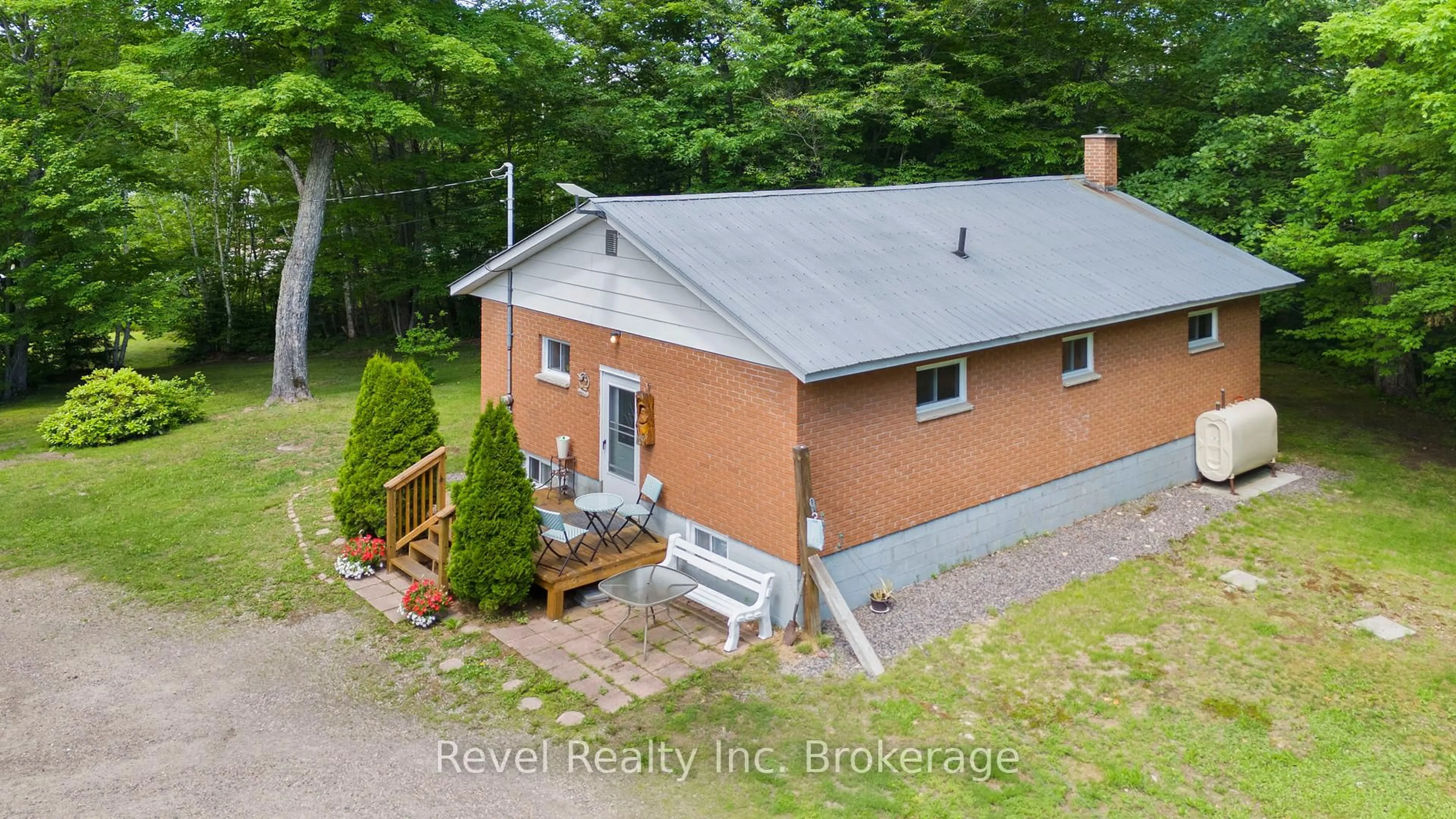 A pic from outside/outdoor area/front of a property/back of a property/a pic from drone, building for 3529 Highway 534, Nipissing Ontario P0H 1W0
