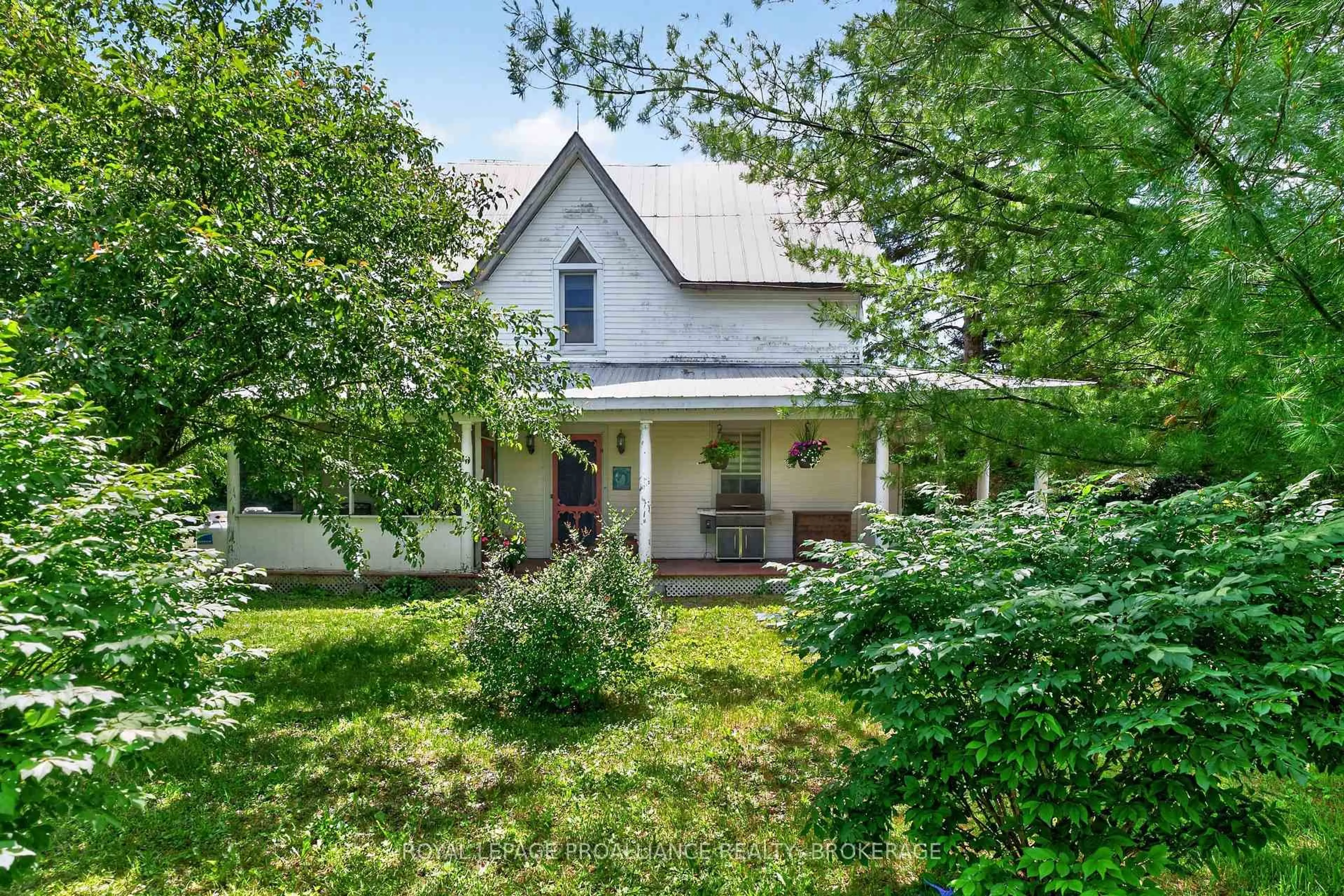 A pic from outside/outdoor area/front of a property/back of a property/a pic from drone, street for 1462 COUNTY ROAD 8, Rideau Lakes Ontario K0E 1Y0