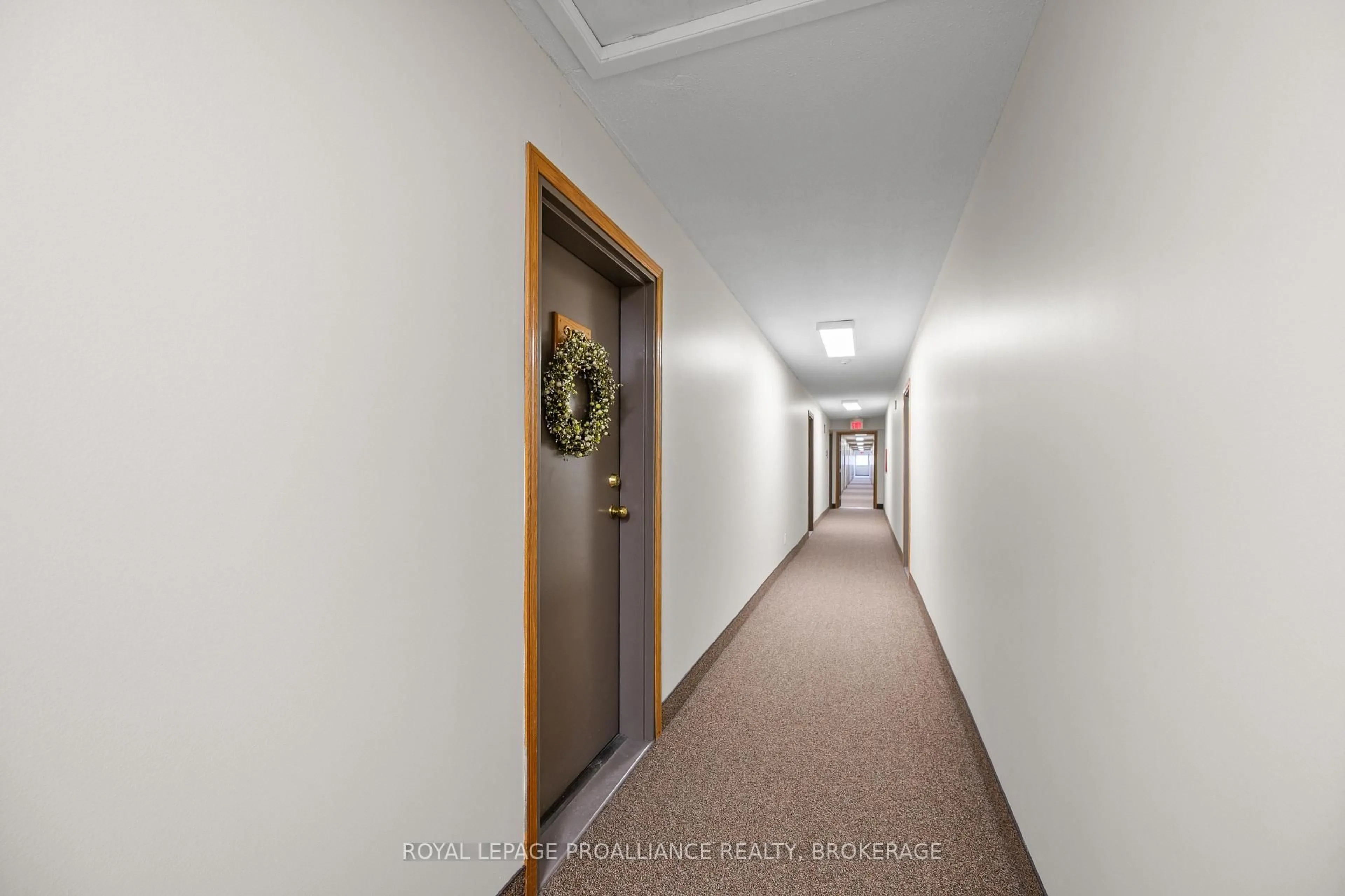 Indoor foyer for 573 Armstrong Rd #306, Kingston Ontario K7M 8J8