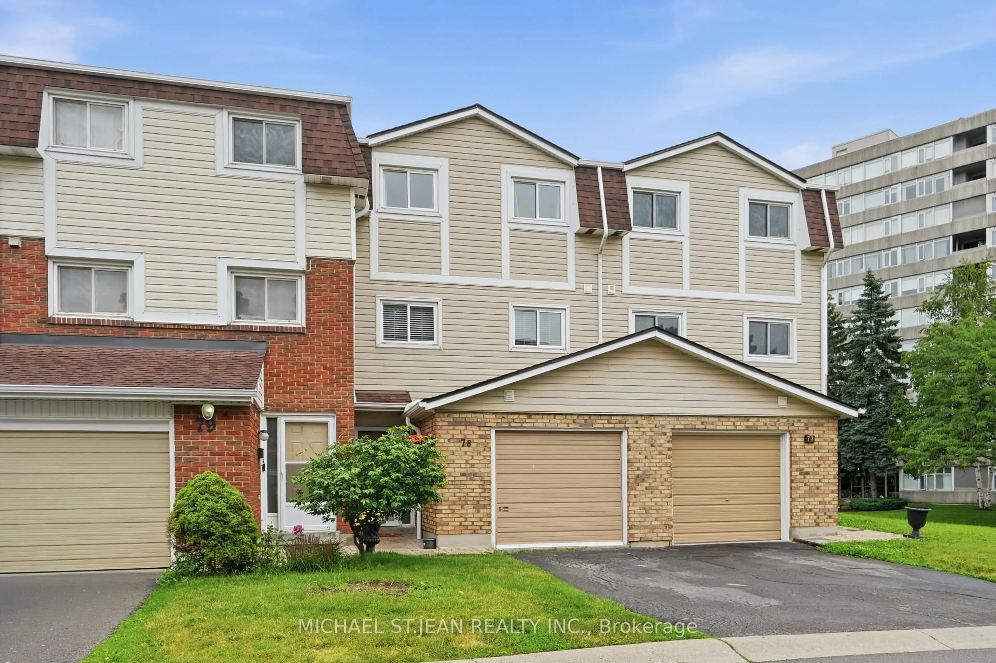 A pic from outside/outdoor area/front of a property/back of a property/a pic from drone, street for 11 Harrisford St #78, Hamilton Ontario L8K 6L7