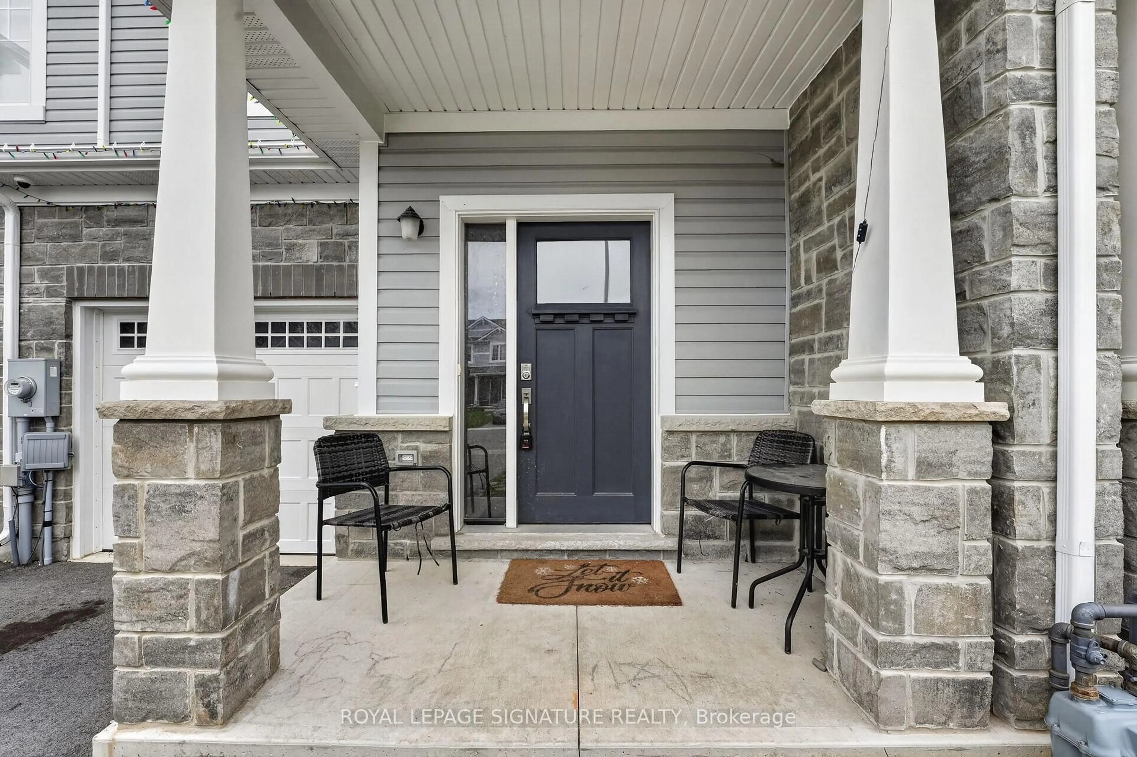 Patio, street for 125 Sunflower Pl, Welland Ontario L3C 0H9