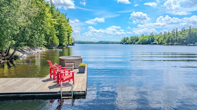 1815 Mortimers Point Rd #75, Muskoka Lakes 2