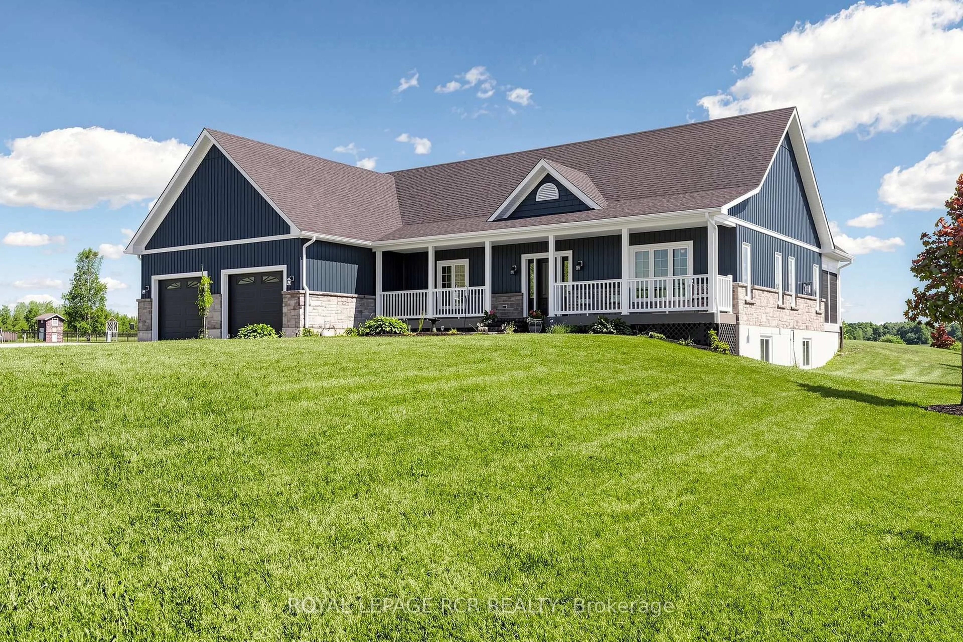 Home with vinyl exterior material, unknown for 224212 Southgate Rd 22 Rd, Southgate Ontario N0G 2A0