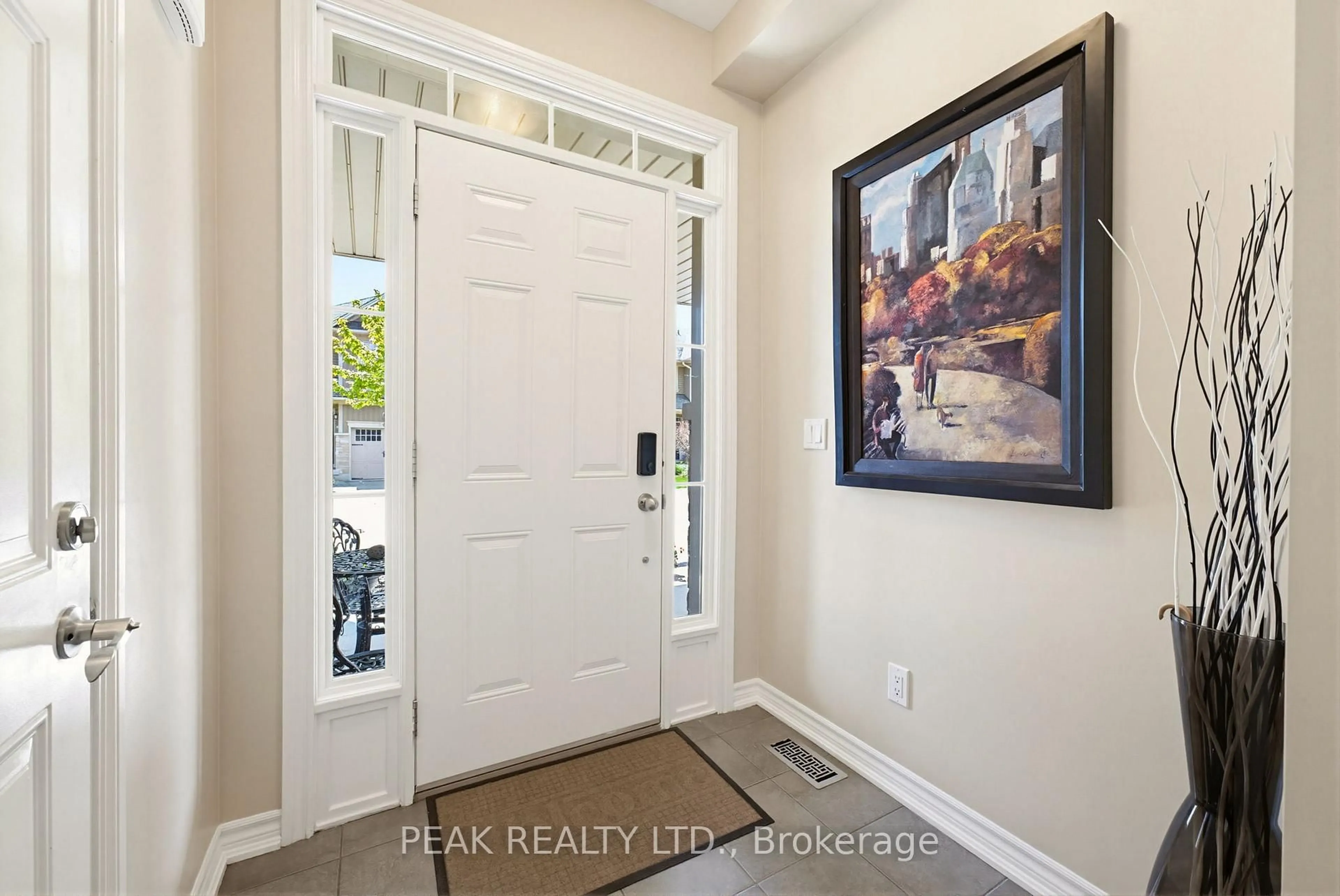 Indoor entryway for 80 Willow St #84, Brant Ontario N3L 2K6