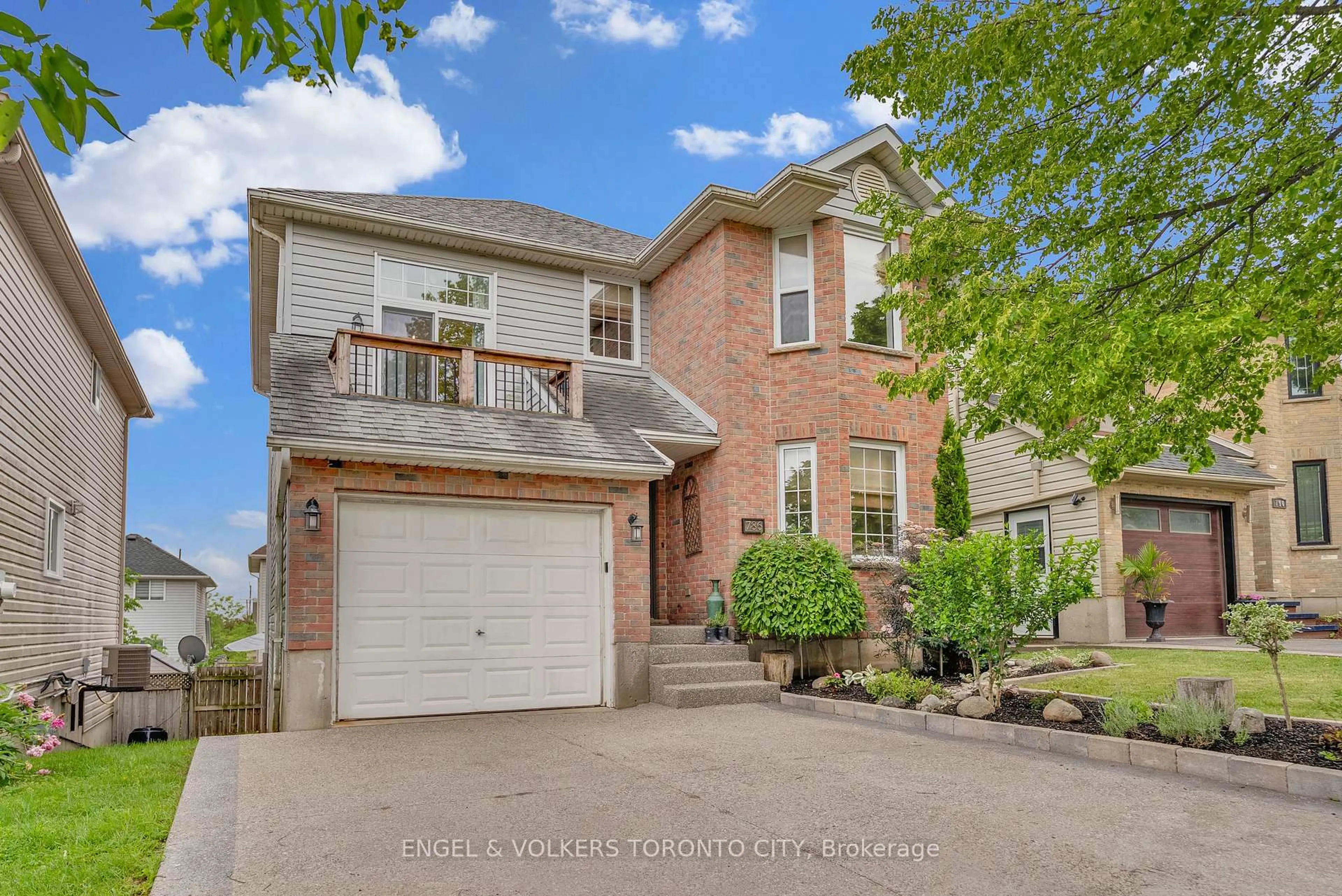 Home with brick exterior material, street for 786 Hunter Gate Cres, Woodstock Ontario N4V 1G4