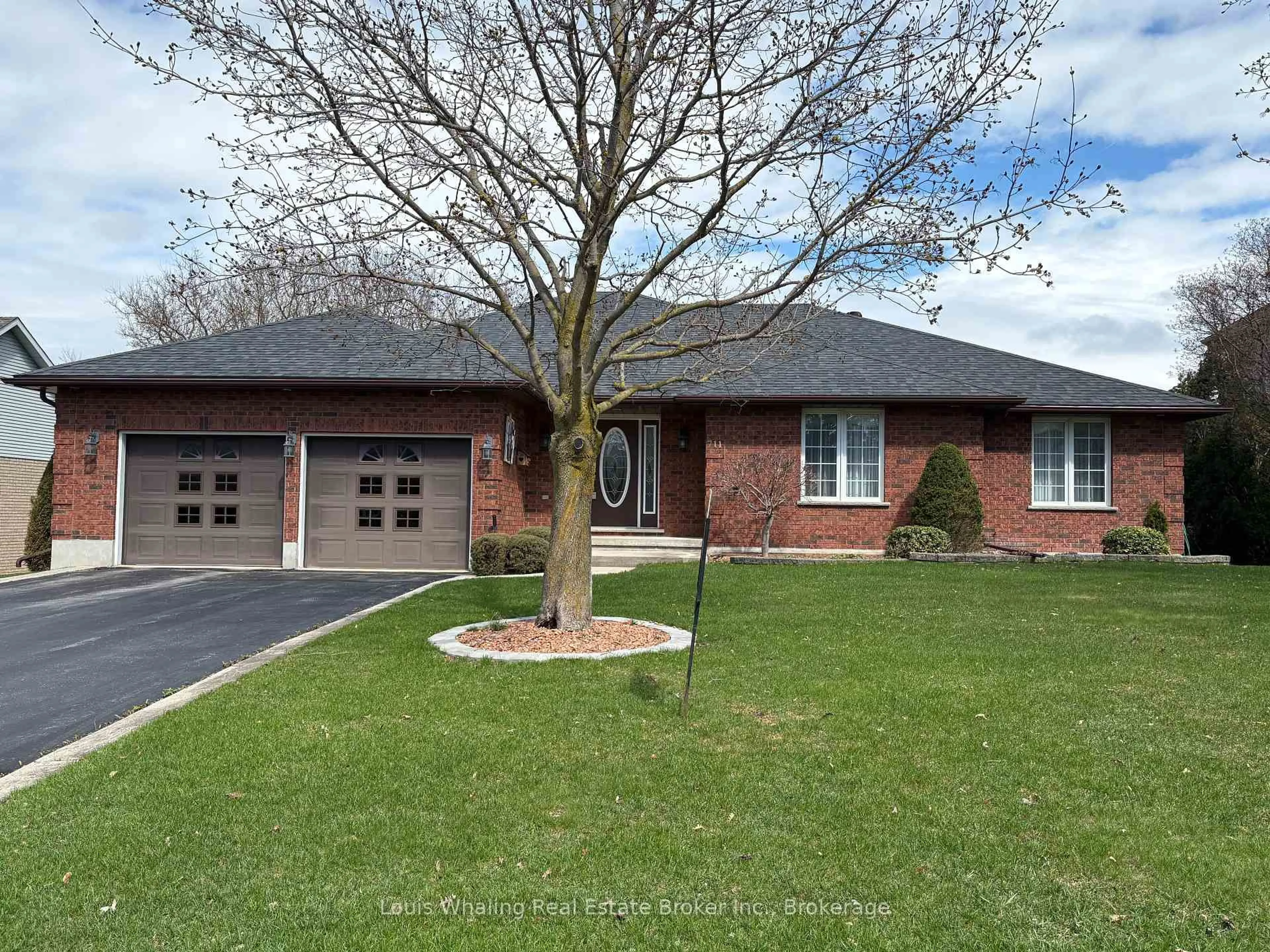 Home with brick exterior material, street for 711 21st A Ave, Hanover Ontario N4N 3M2