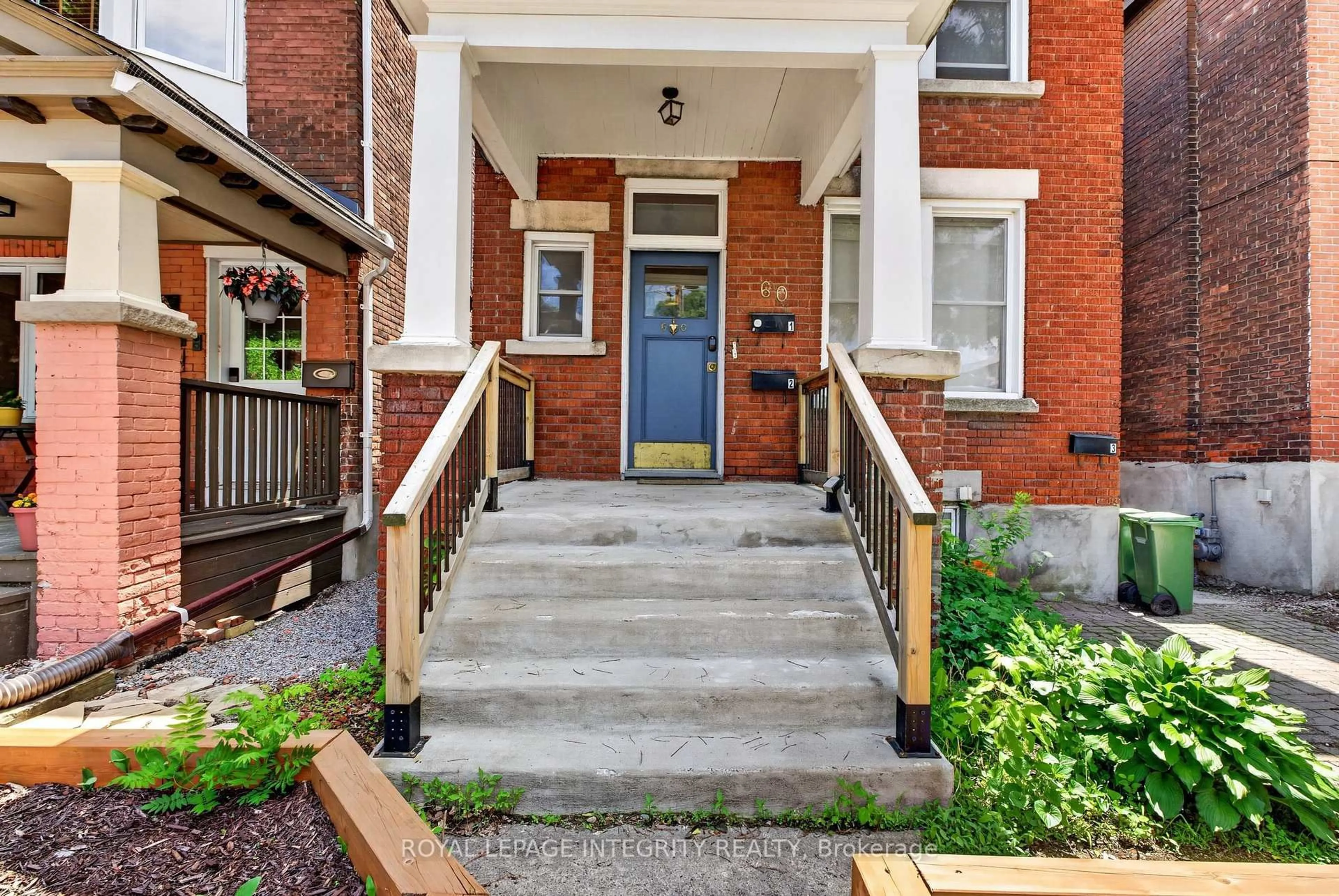 Unknown for 60 Clarey Ave, Ottawa Ontario K1S 2R7