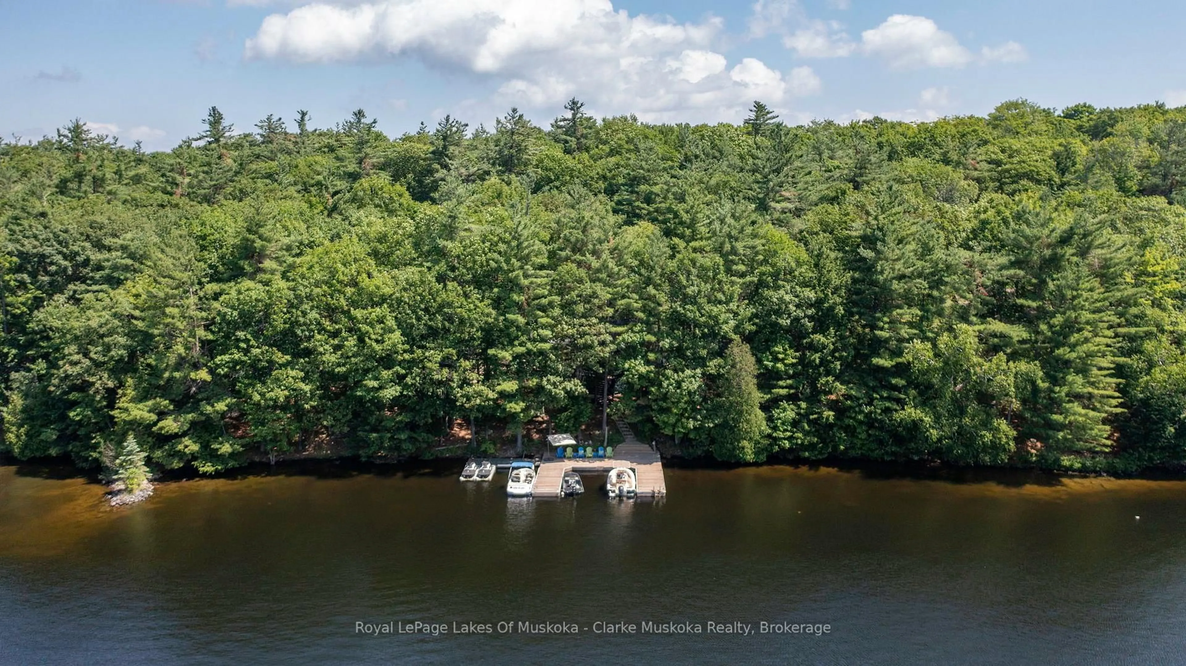 Blurry image for 41 MILLER ISLAND, Gravenhurst Ontario P1P 1R2
