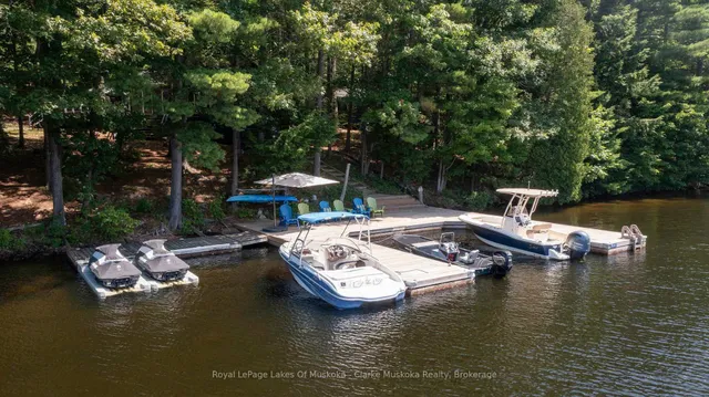 41 MILLER ISLAND, Gravenhurst 5