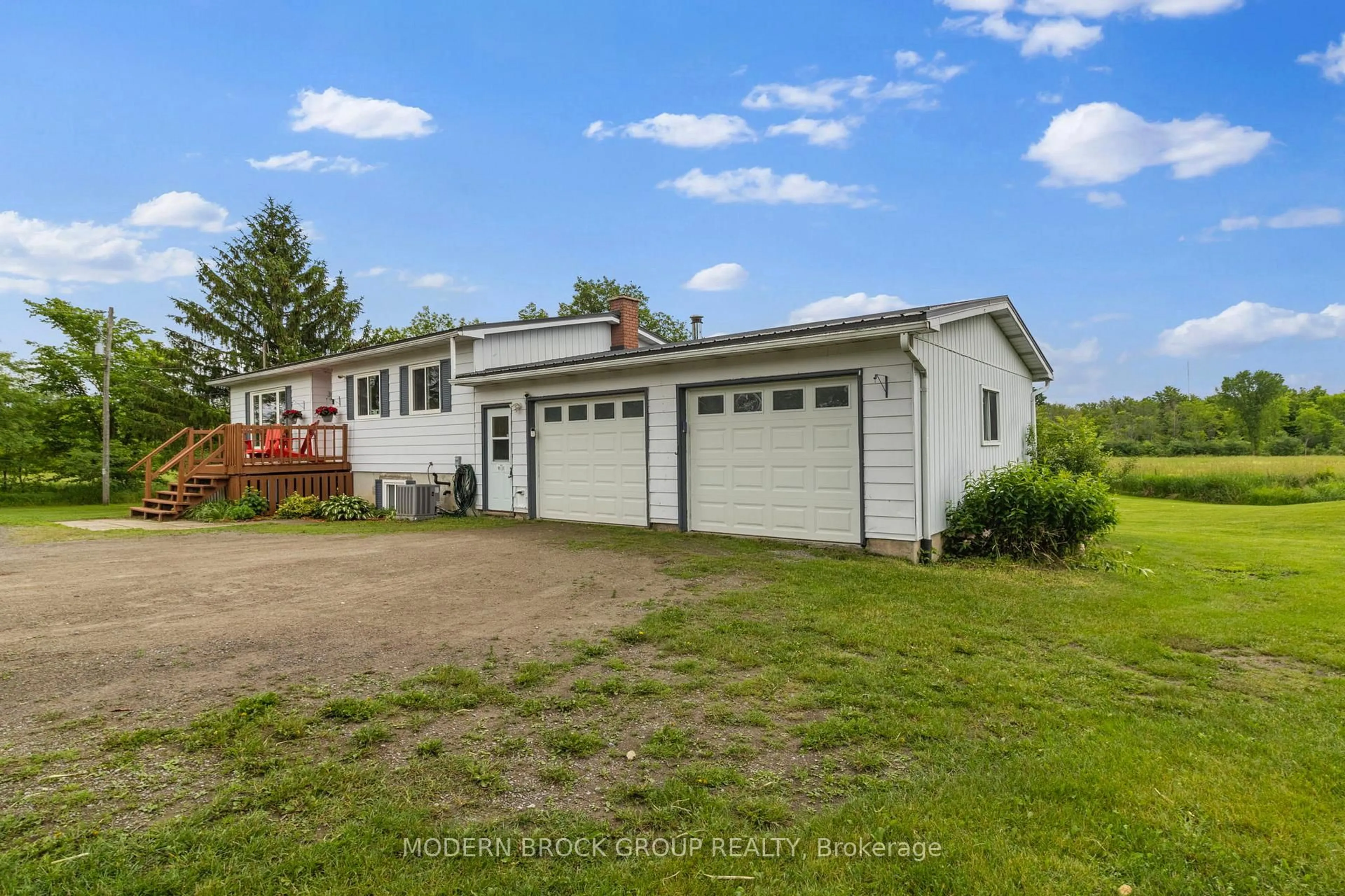 A pic from outside/outdoor area/front of a property/back of a property/a pic from drone, water/lake/river/ocean view for 1057 Cty Rd 2 Rd, Front of Leeds & Seeleys Bay Ontario K0E 1L0