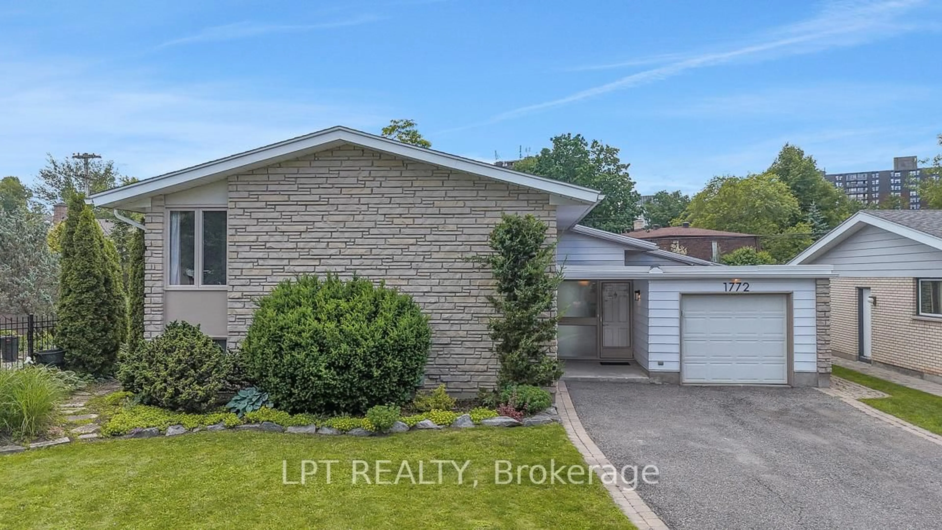 Home with brick exterior material, street for 1772 Dunkirk Cres, Ottawa Ontario K1H 5T4