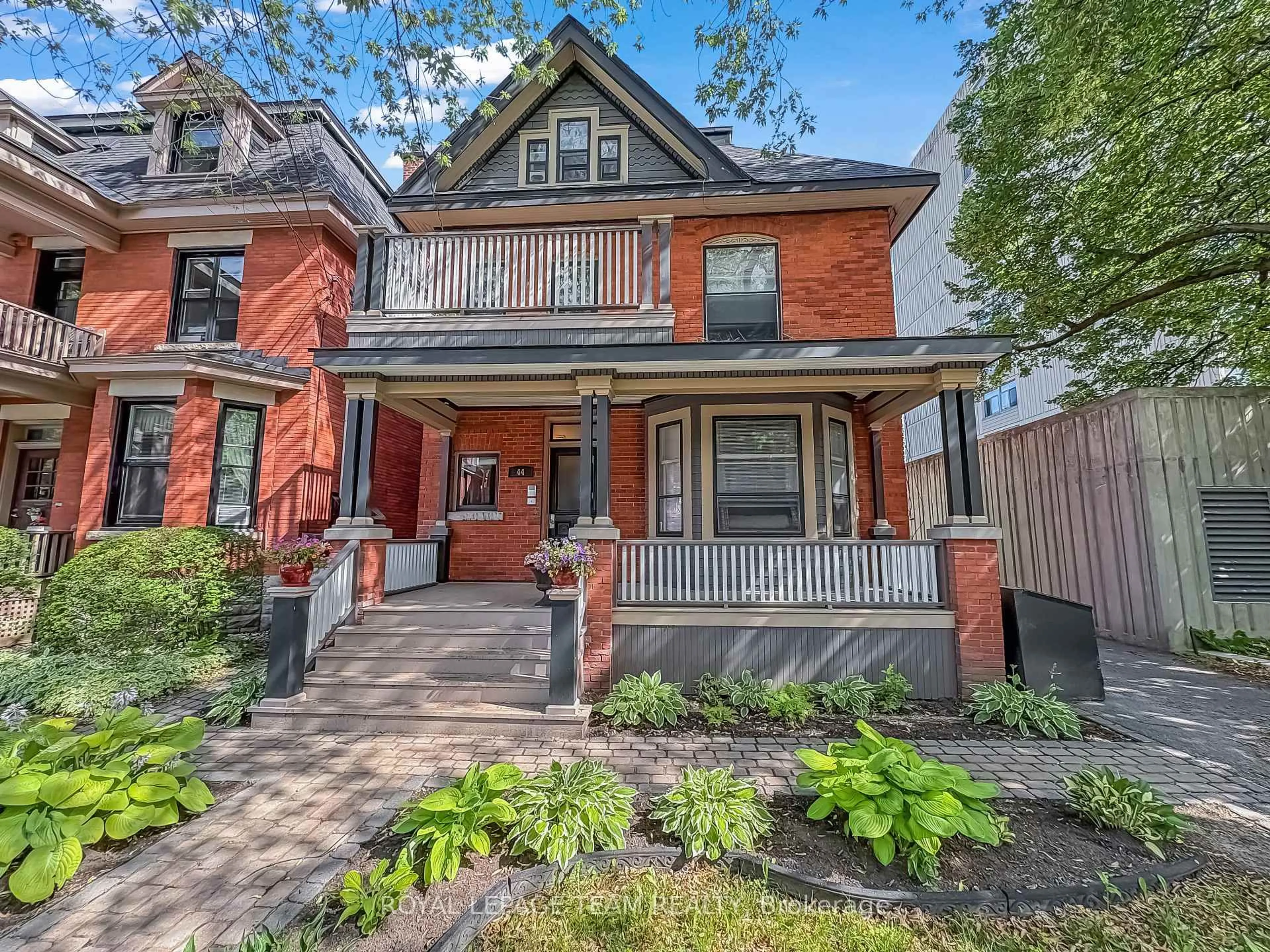 Home with brick exterior material, street for 44 Mcleod St, Ottawa Ontario K2P 0Z5