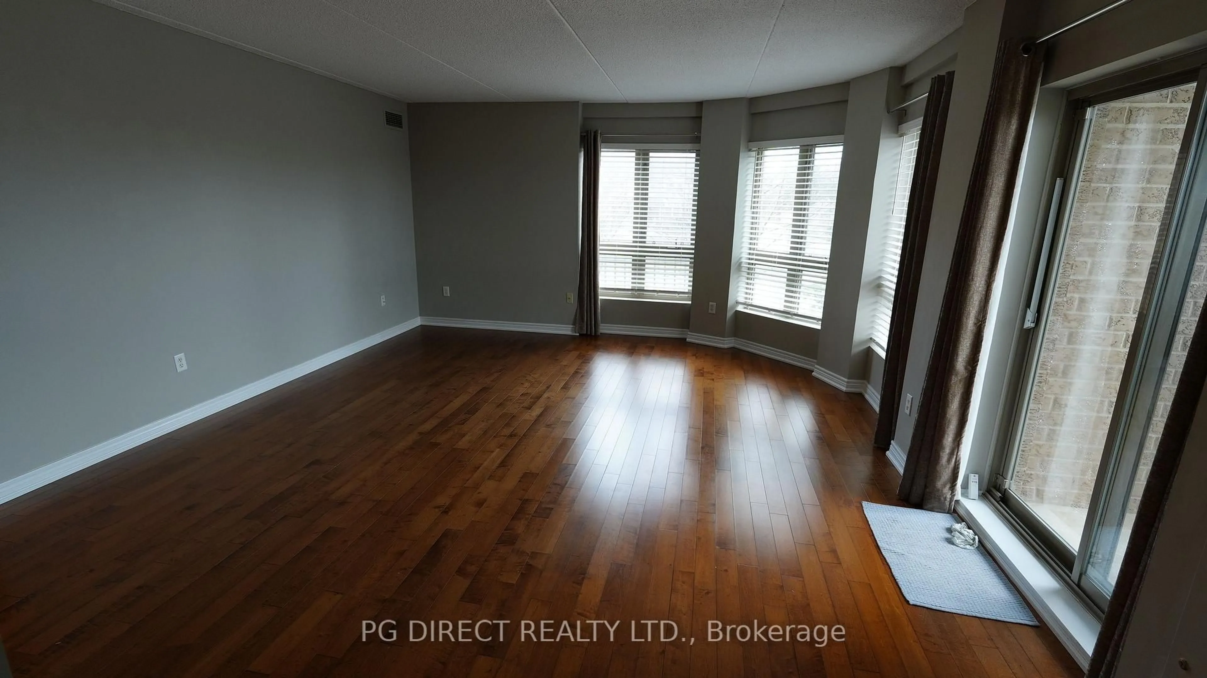 A pic of a room for 56 Kerman Ave #105, Grimsby Ontario L3M 0A1