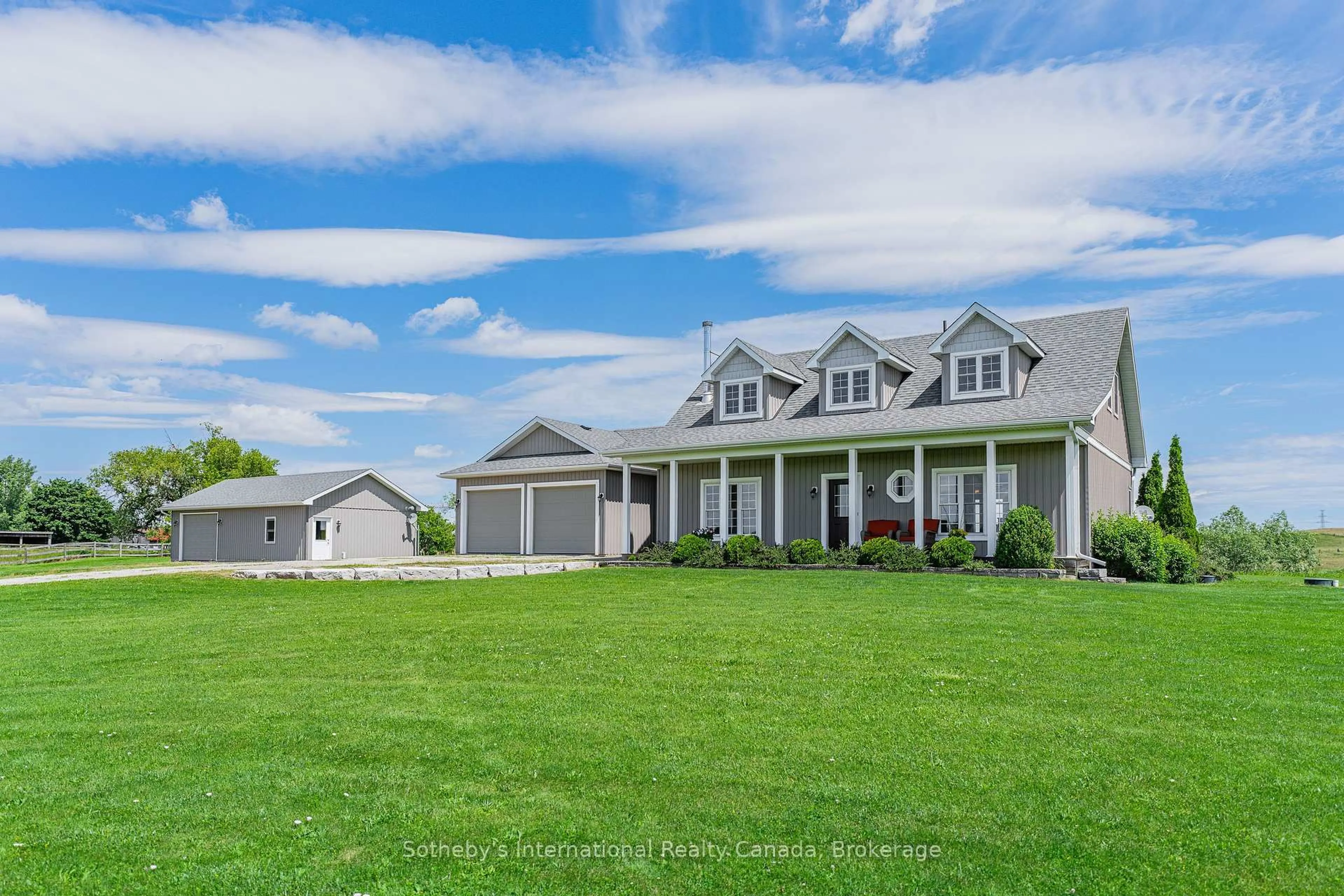 Home with vinyl exterior material, unknown for 130 Salt Springs Church Rd, Brant Ontario N3T 5L9