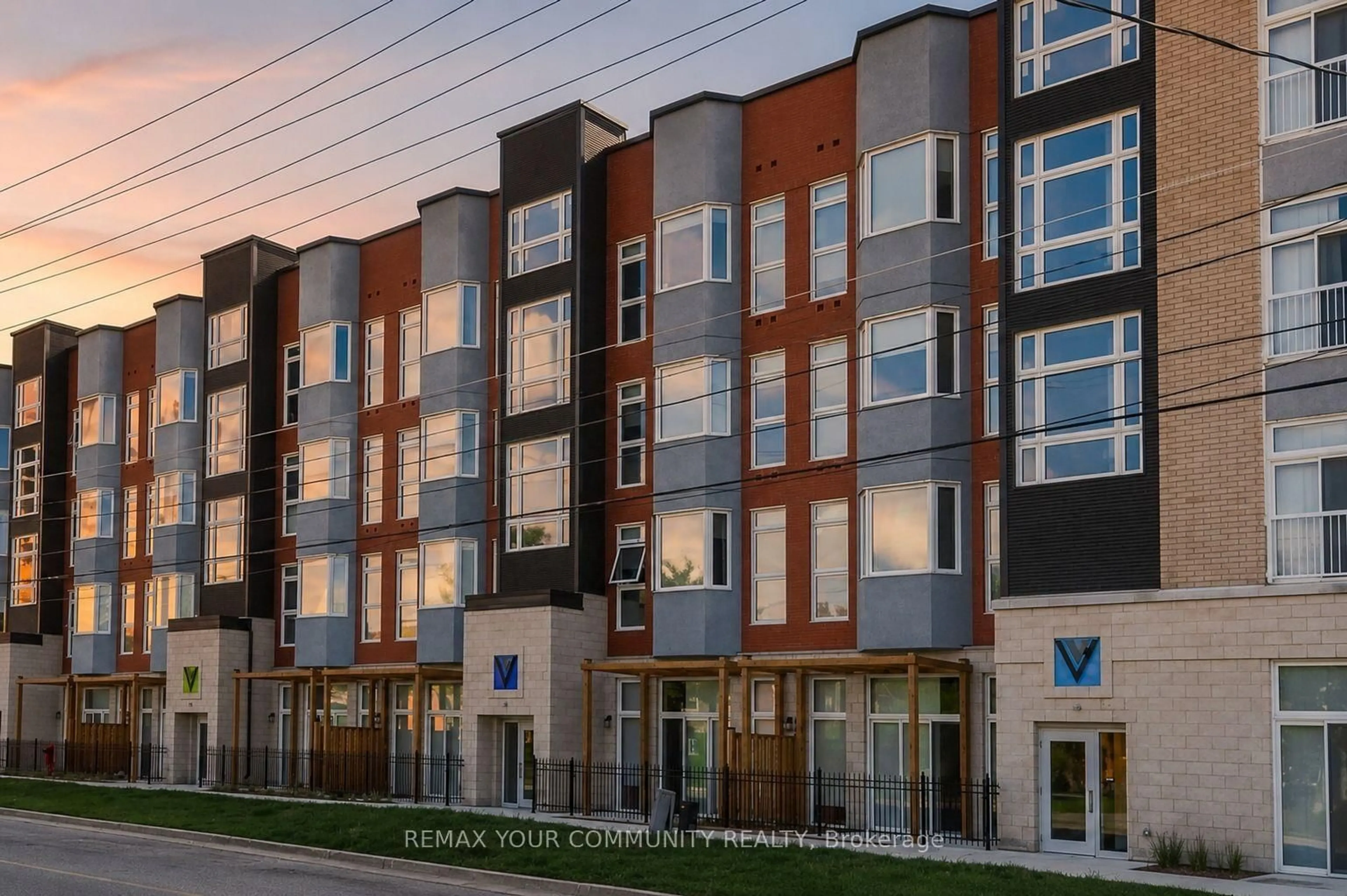 Unknown for 253 Albert St #114, Waterloo Ontario N2L 3T7