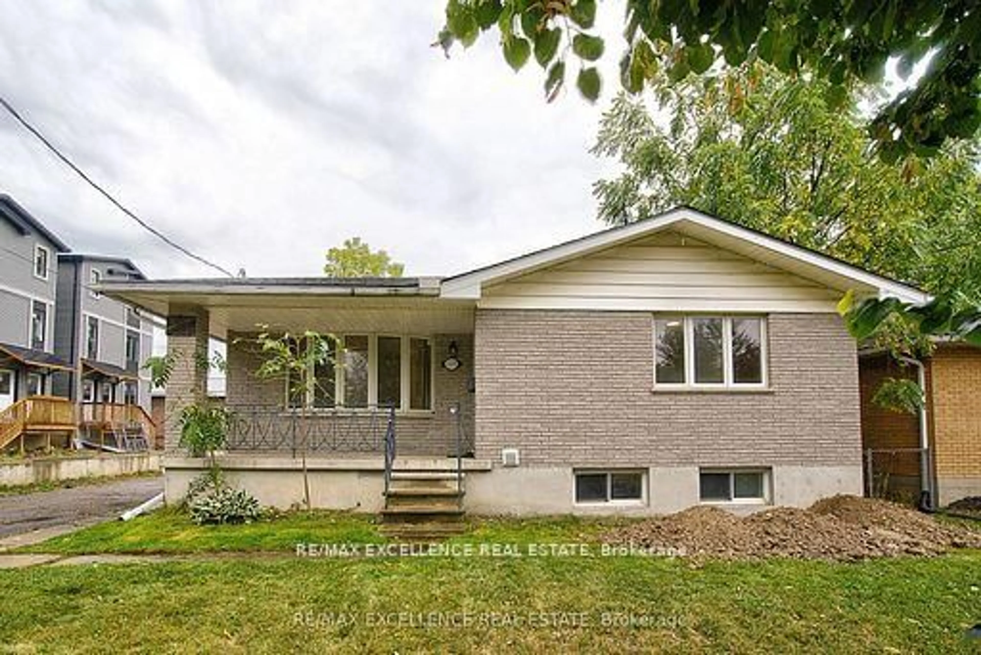 Home with brick exterior material, street for 1595 Borden St, London East Ontario N5W 2P9