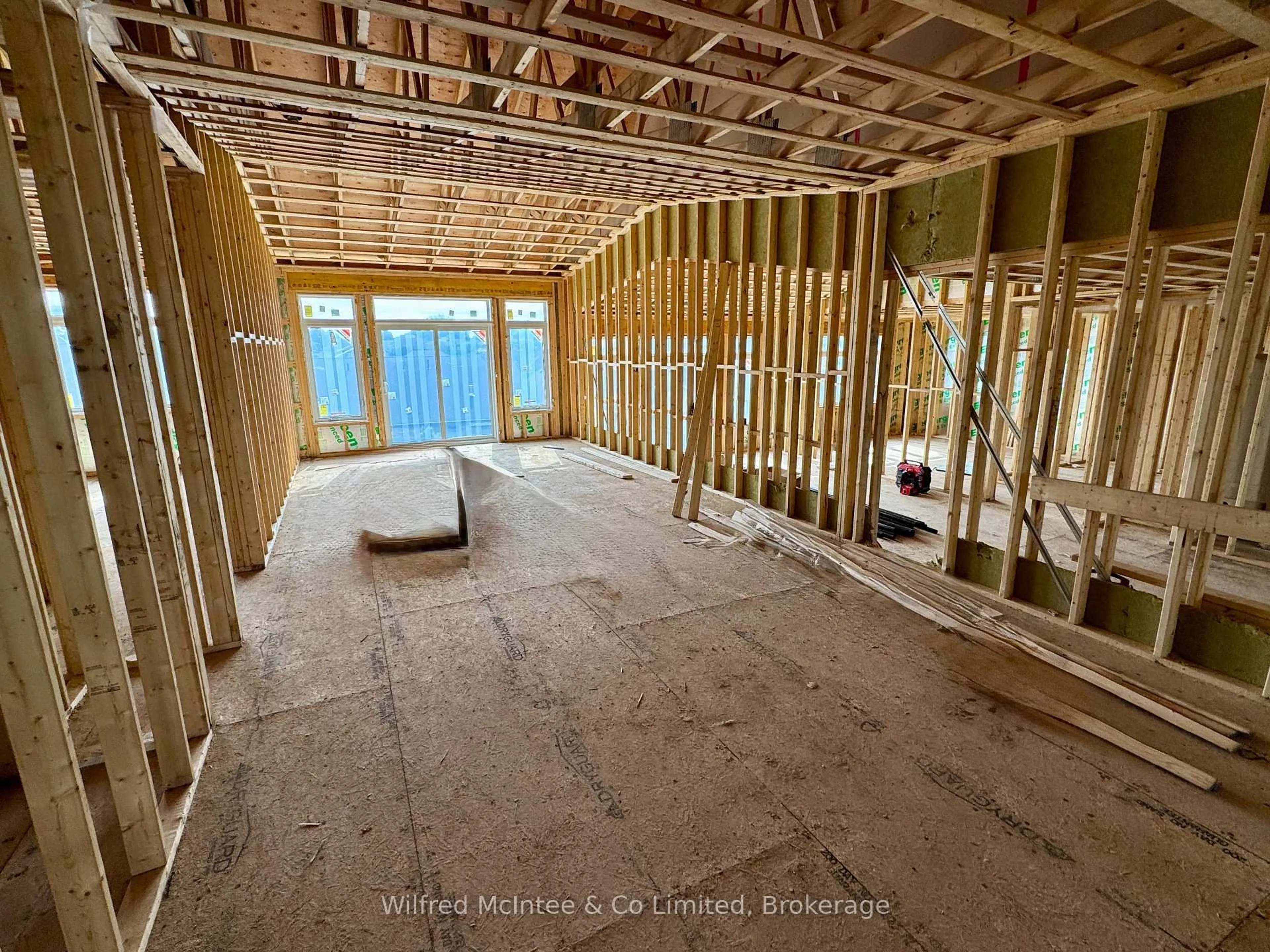 A pic of a room for 132 Devinwood Ave, Brockton Ontario N0G 2V0