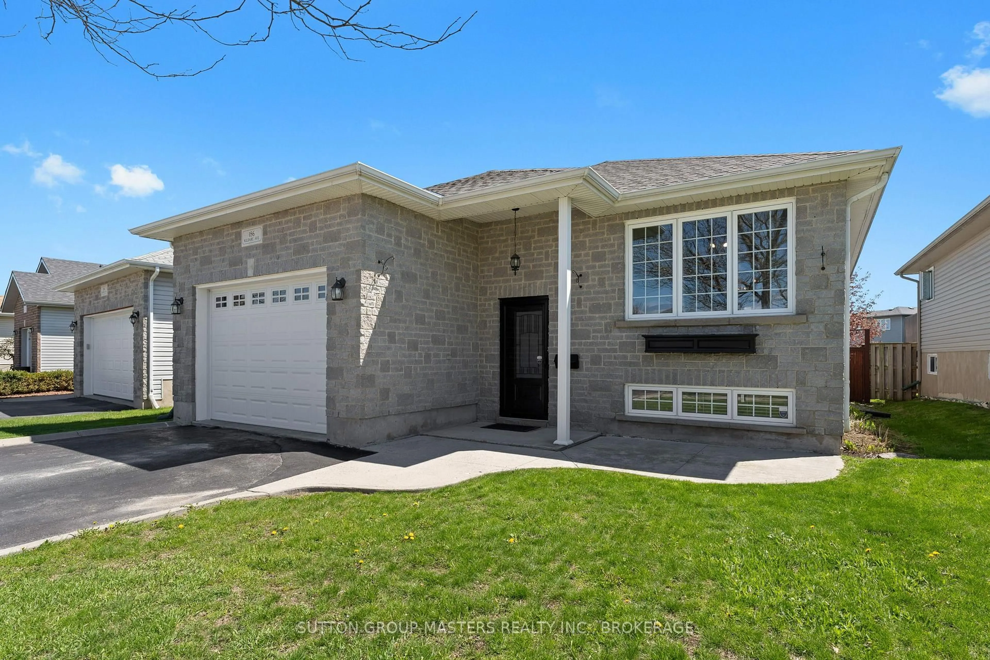 Home with brick exterior material, street for 186 Kildare Ave, Loyalist Ontario K7N 0A4