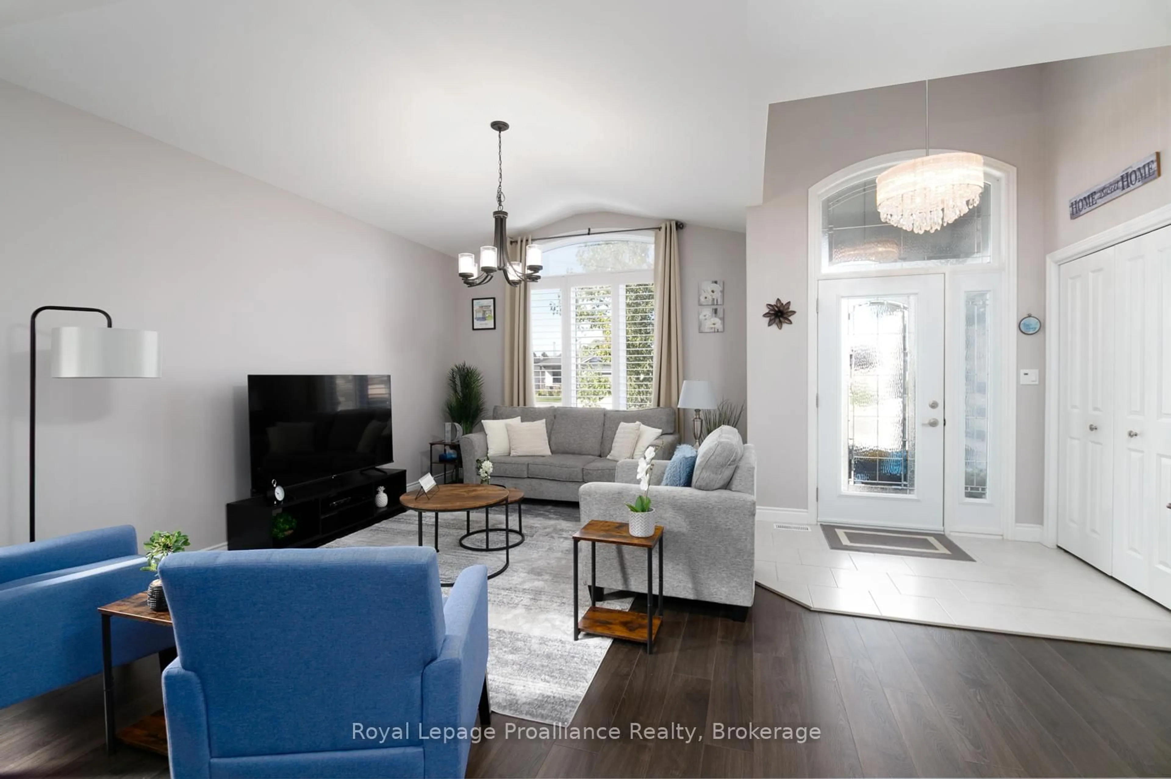 Living room with furniture, unknown for 81 Sienna Ave, Belleville Ontario K8P 0E9