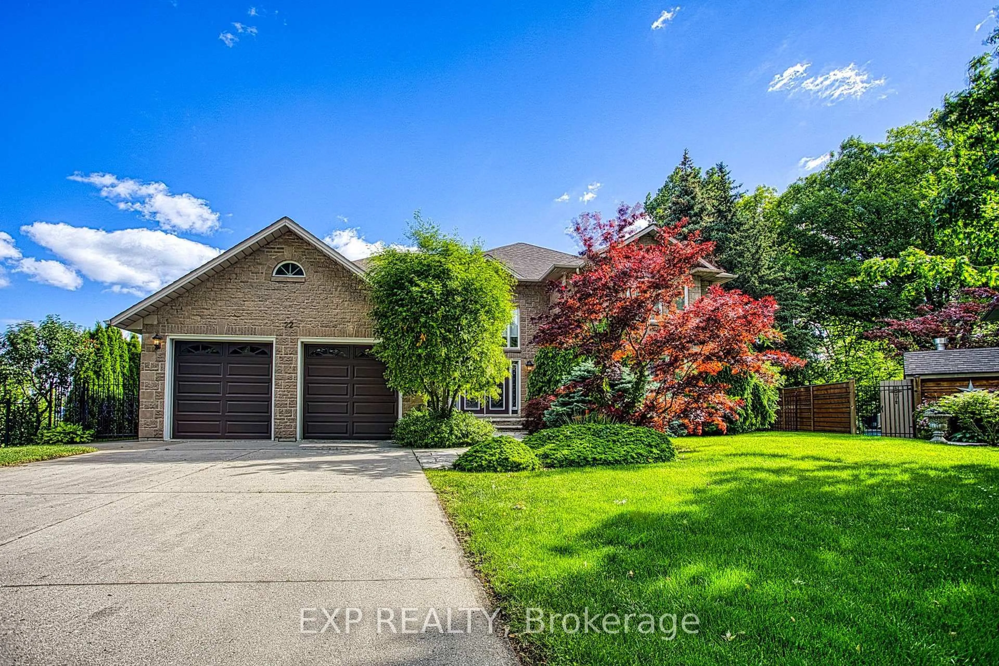 A pic from outside/outdoor area/front of a property/back of a property/a pic from drone, street for 22 Burt Crt, Hamilton Ontario L8G 3H4