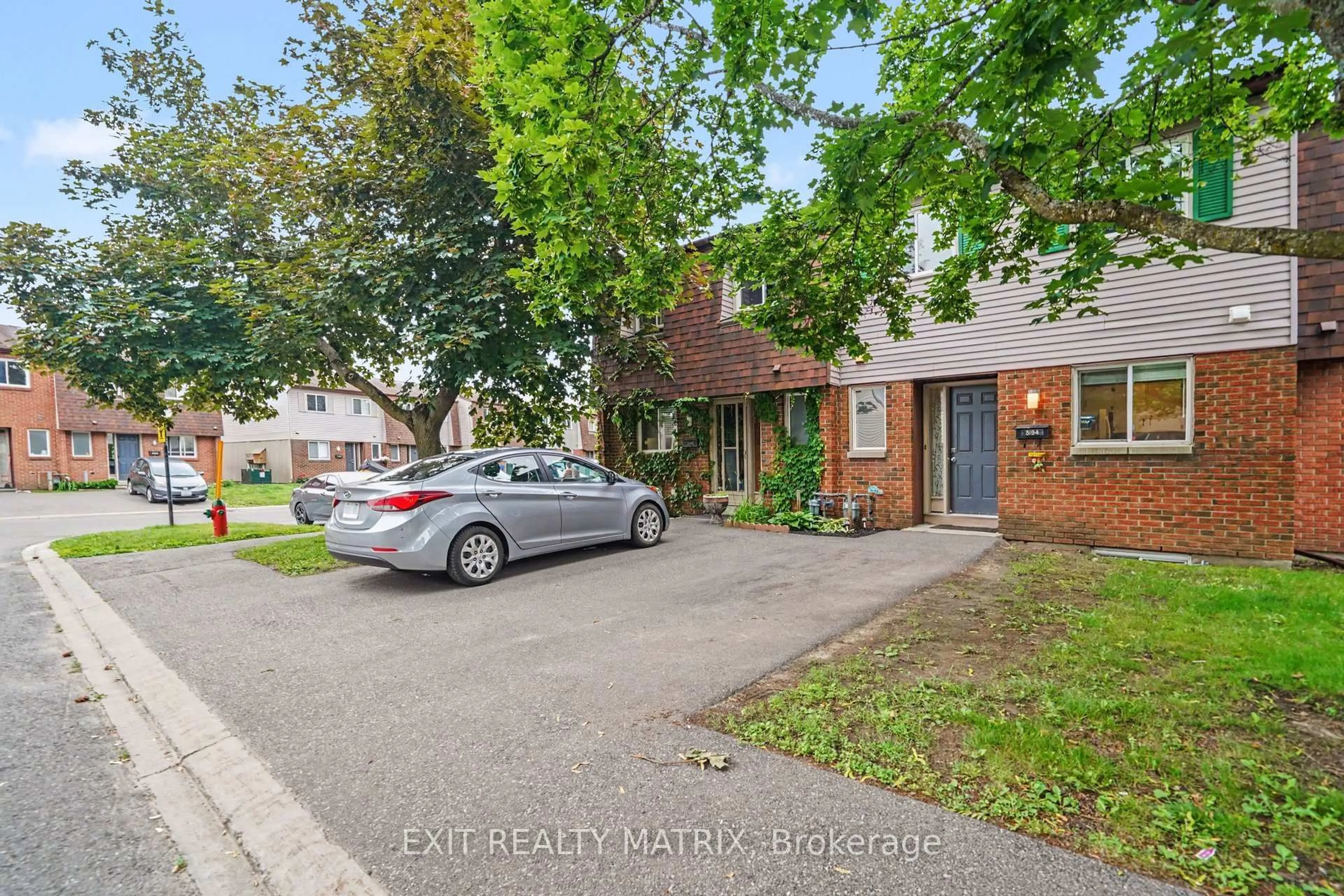 A pic from outside/outdoor area/front of a property/back of a property/a pic from drone, street for 3194 Olympic Way #107, Ottawa Ontario K1T 1Z1