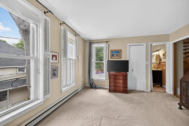 186 King St, Brockville 5