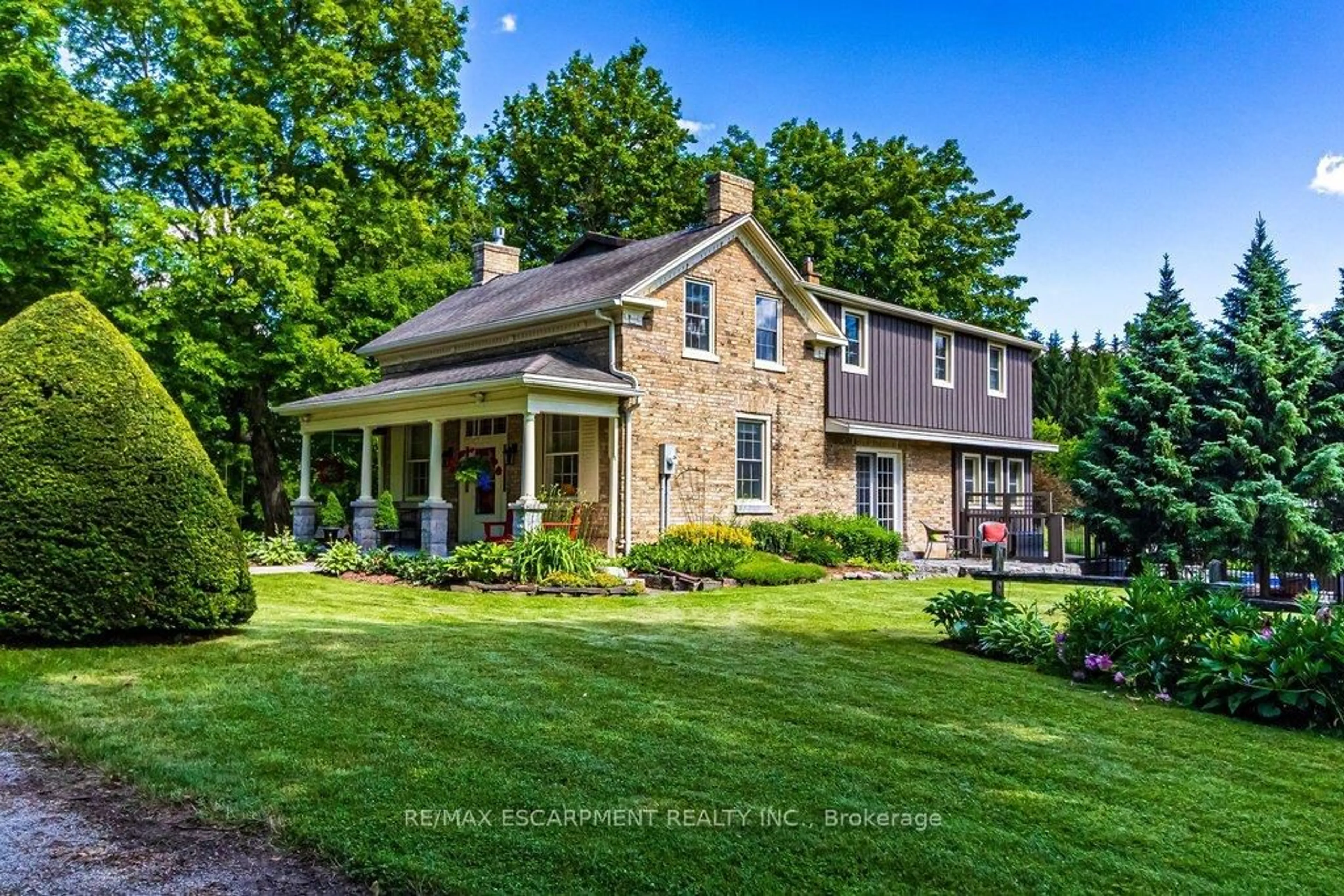 Home with brick exterior material, unknown for 1048 REGIONAL ROAD 97, Hamilton Ontario N0B 2J0