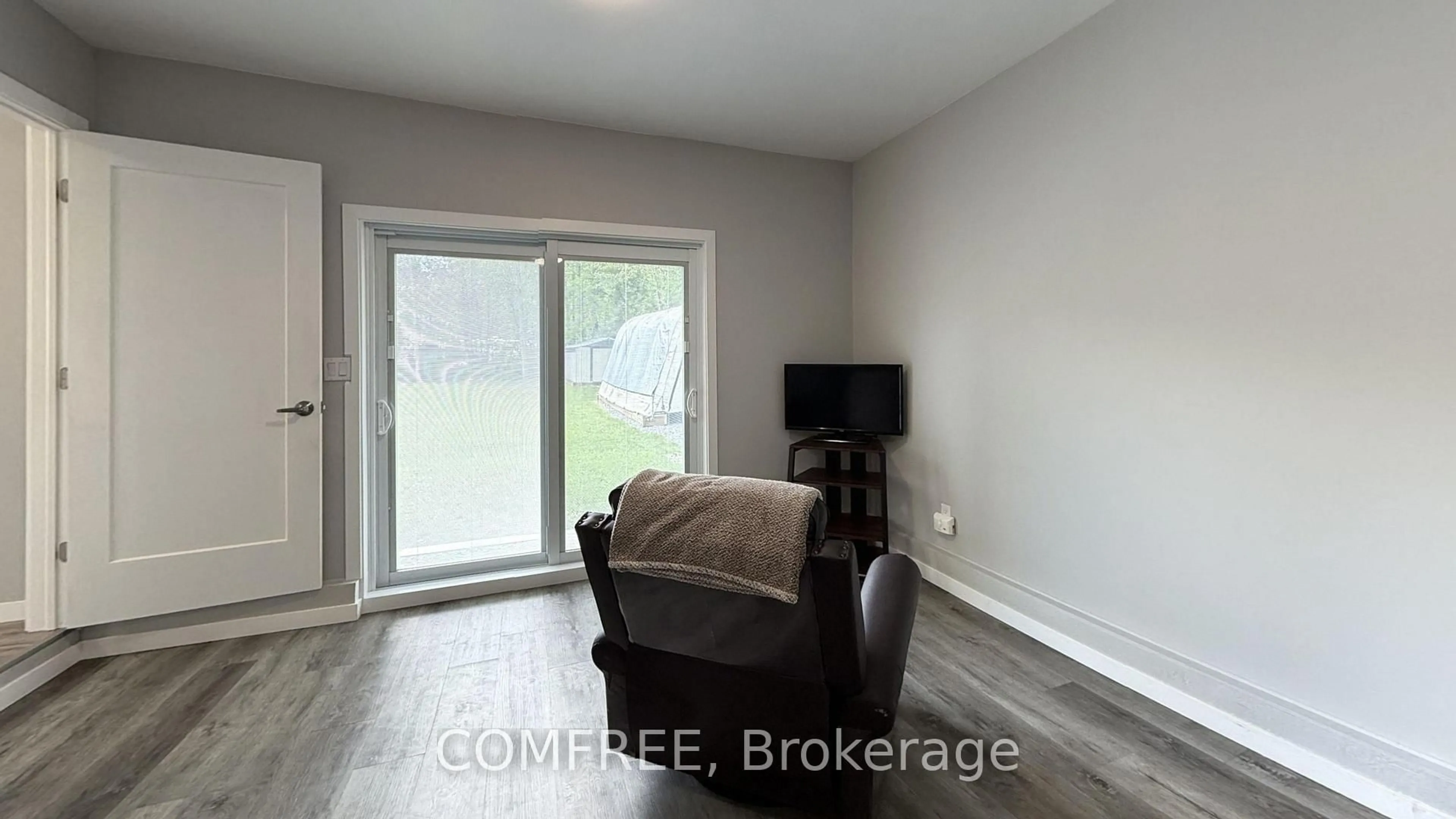 A pic of a room for 9 Stouffer St St, Minden Hills Ontario K0M 2K0