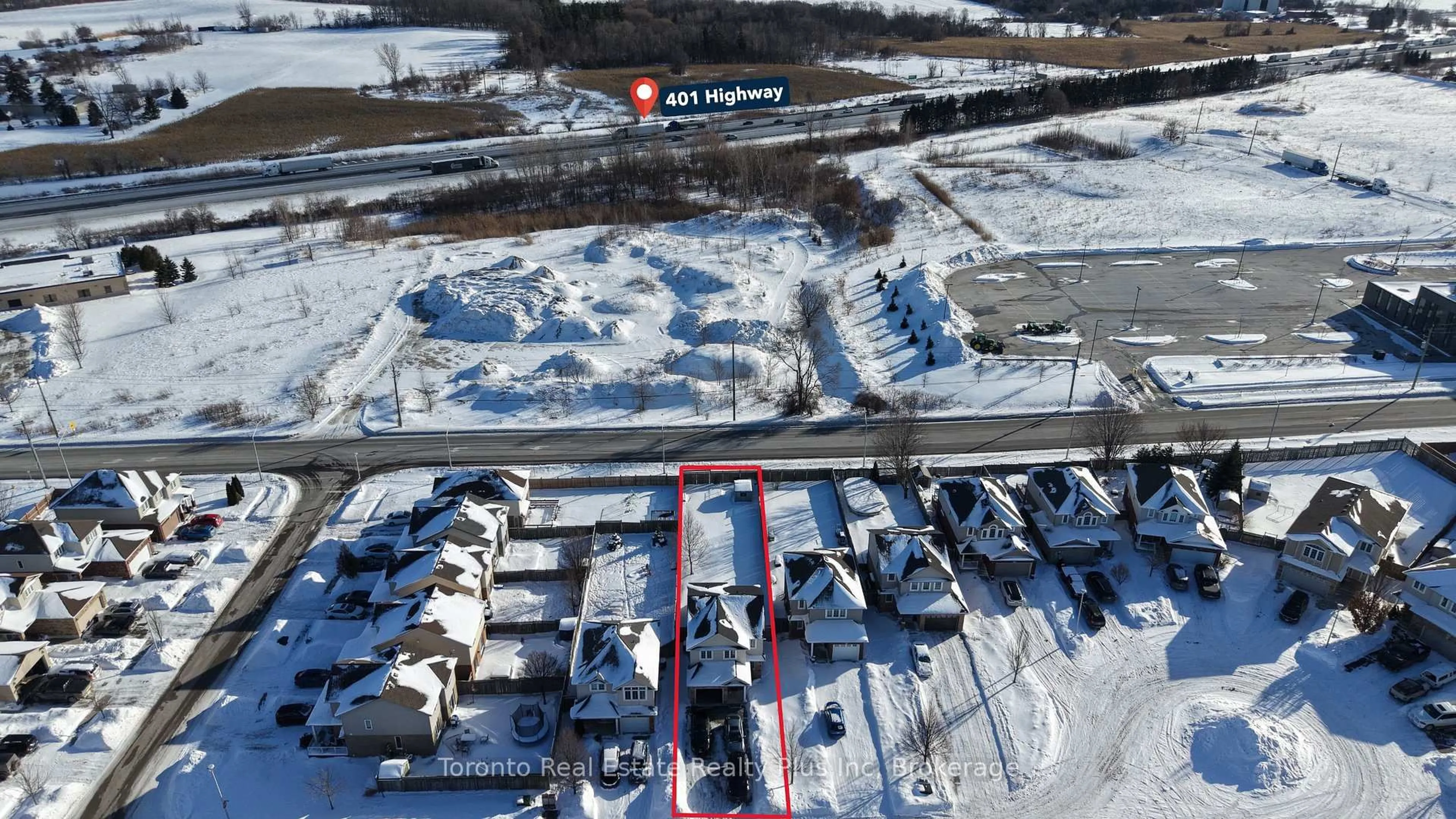 A pic from outside/outdoor area/front of a property/back of a property/a pic from drone, street for 16 Talon Dr, Woodstock Ontario N4V 0A5