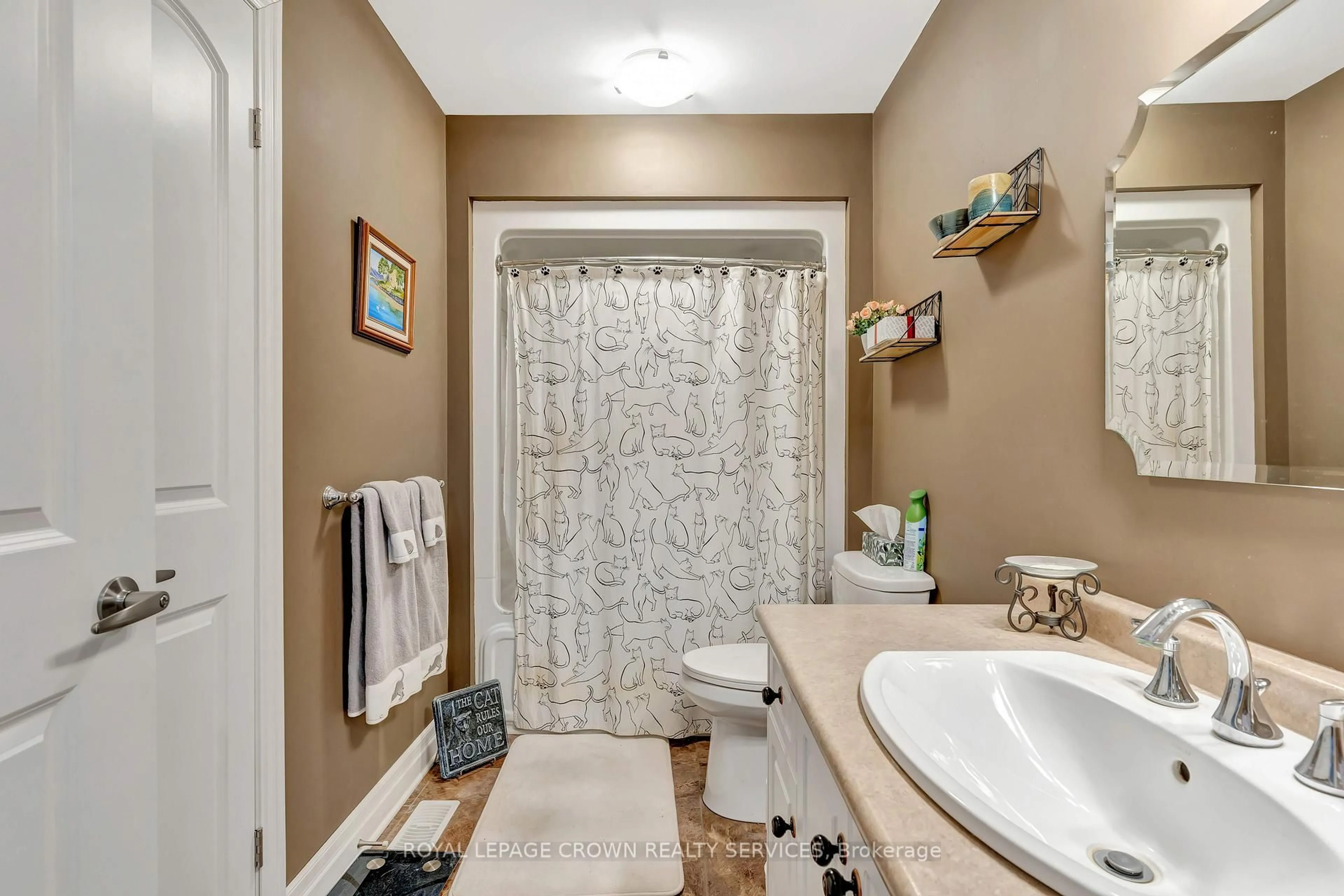 Standard bathroom, ceramic/tile floor for 25 Clayton St, West Perth Ontario N0K 1N0