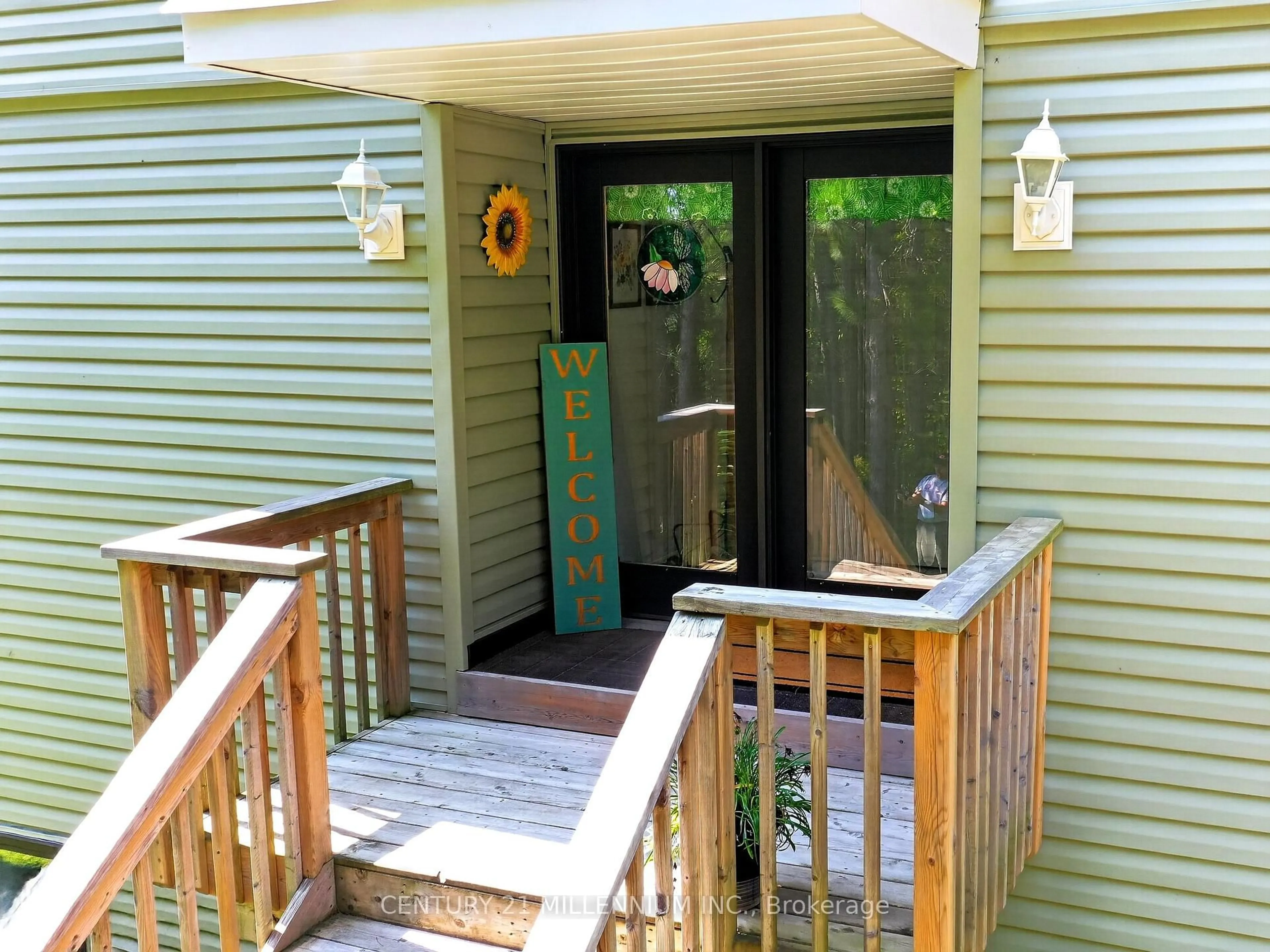 Indoor entryway for 597334 2nd Line, Mulmur Ontario L9V 0B4
