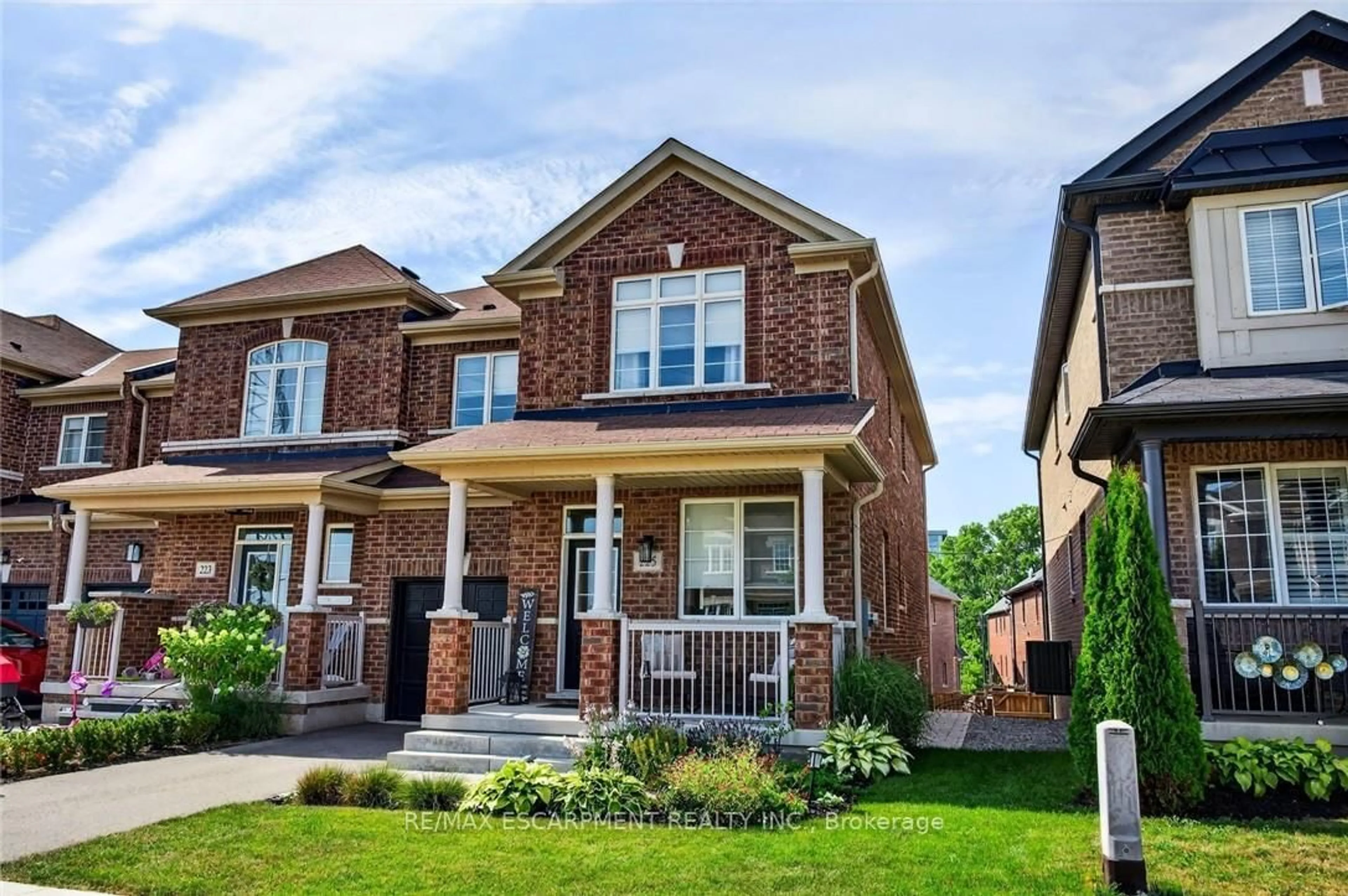 Home with brick exterior material, street for 225 Skinner Rd, Hamilton Ontario L0R 2H1